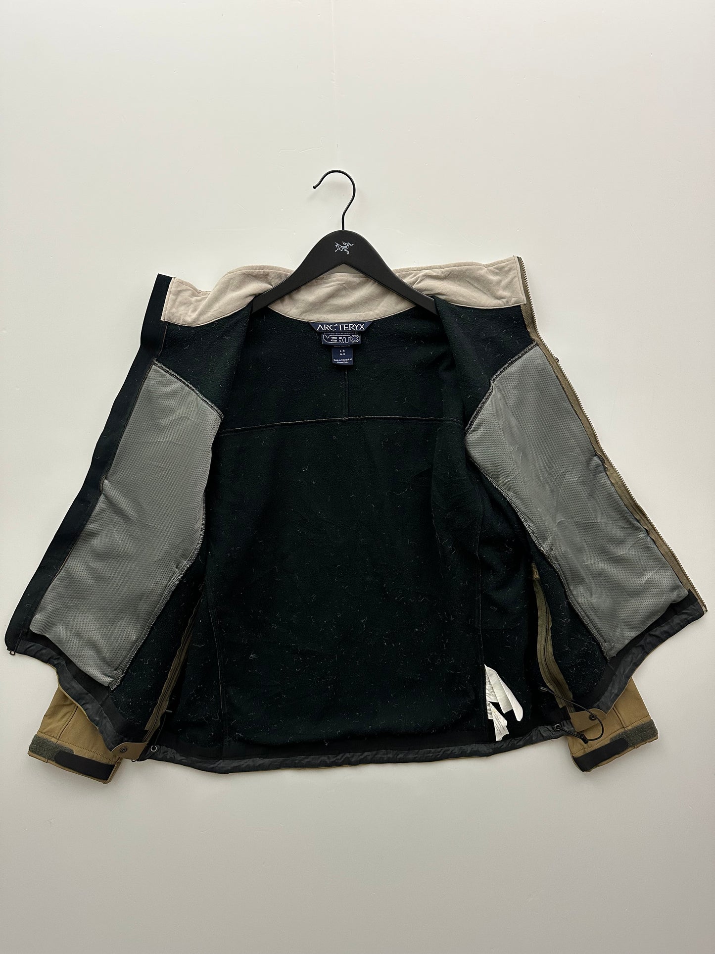 Arc’teryx LEAF VertX Justice Utility Jacket Crocodile Men’s L Large