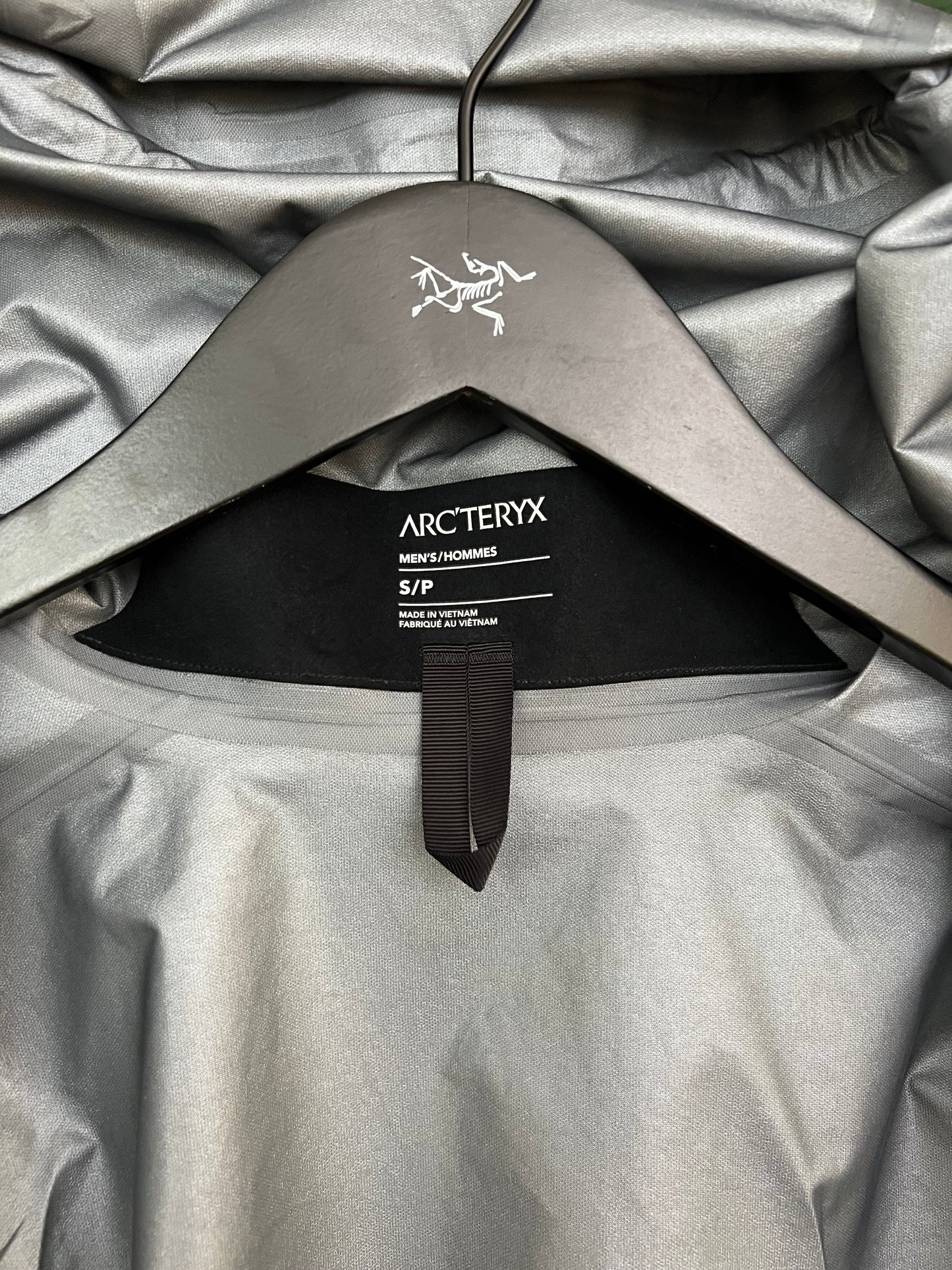 Arc’teryx Beta SL Jacket Eden Men’s S Small Gore-Tex RECCO
