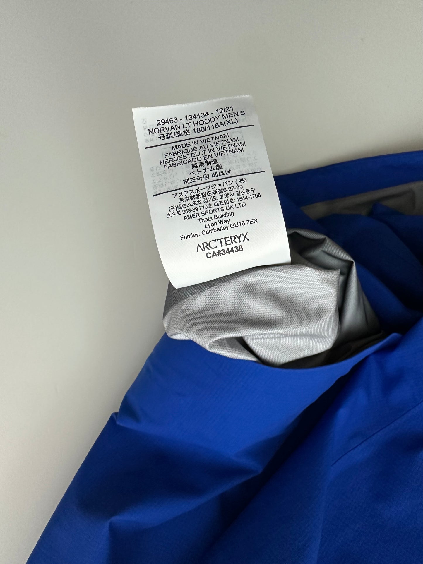 Arc’teryx Norvan LT Hoody Blue Men’s XL Extra Large Gore-Tex