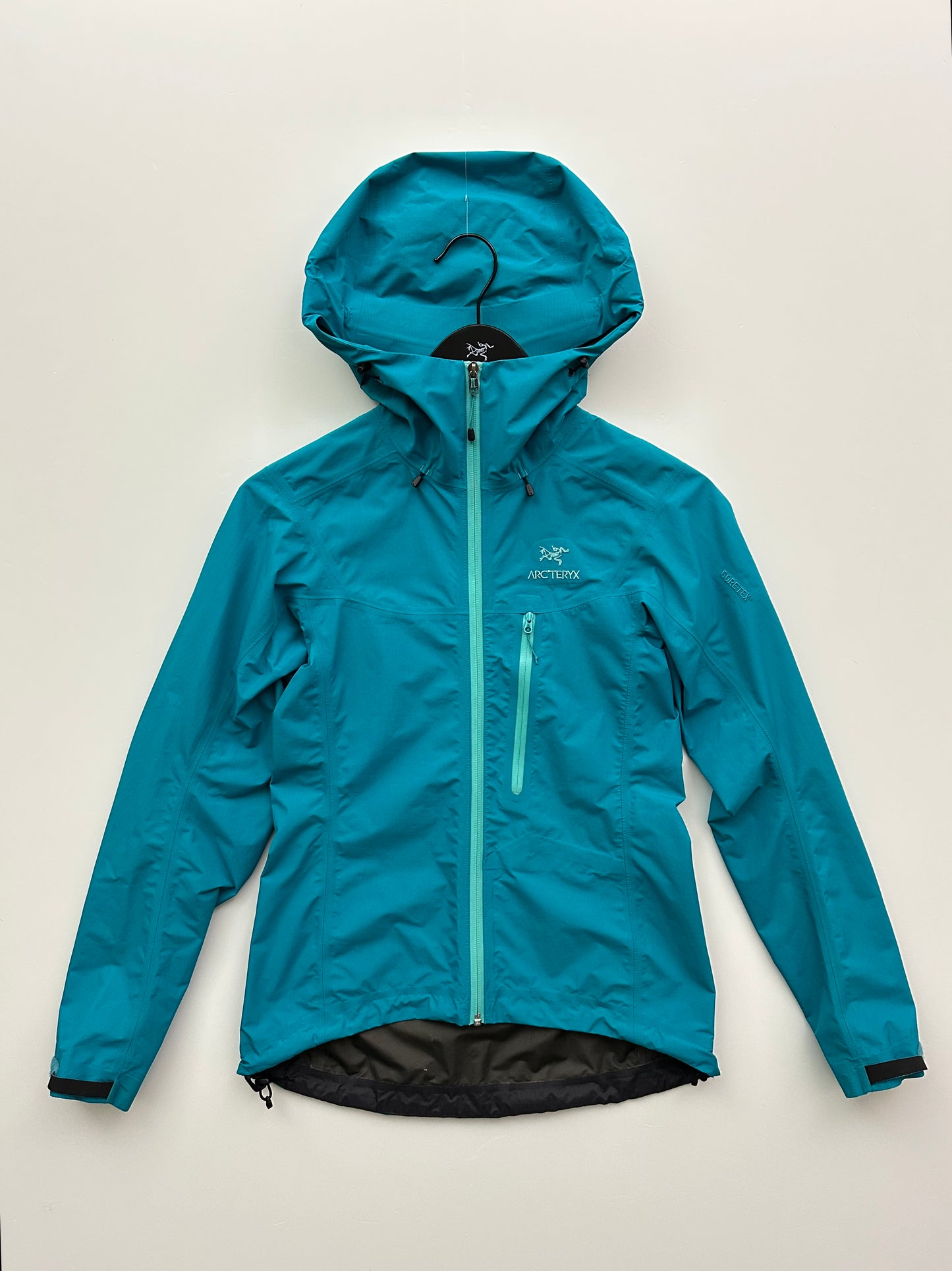 Arc’teryx Alpha SL Jacket Blue Women’s S Small Gore-Tex