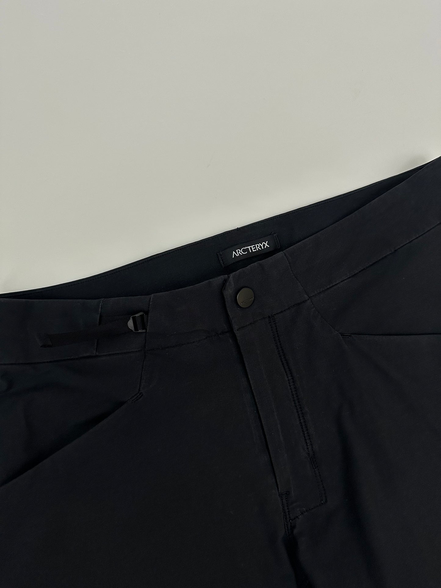 Arc’teryx Konseal Shorts 11” Men’s 30 Black
