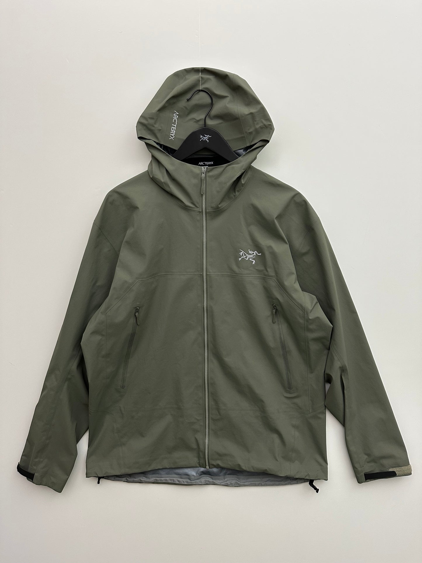 Arc’teryx Beta Jacket Forage Green Men’s XL Extra Large Gore-Tex RECCO