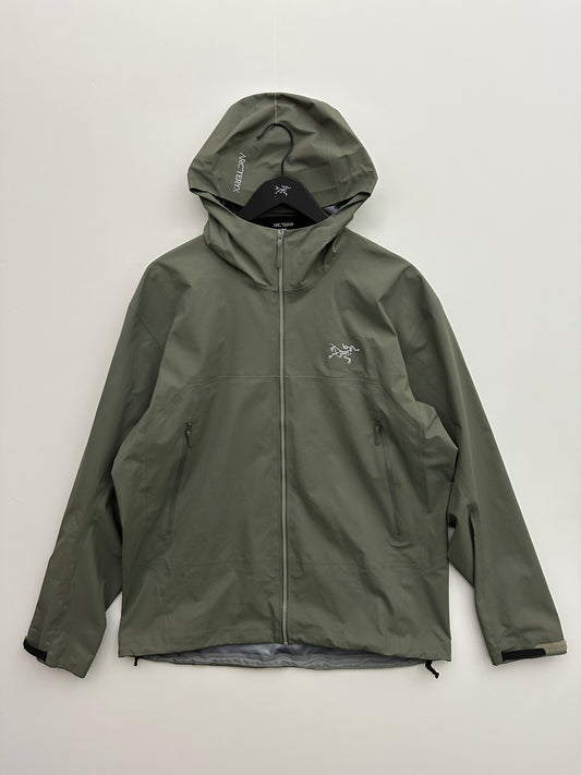 Arc’teryx Beta Jacket Forage Green Men’s XL Extra Large Gore-Tex RECCO