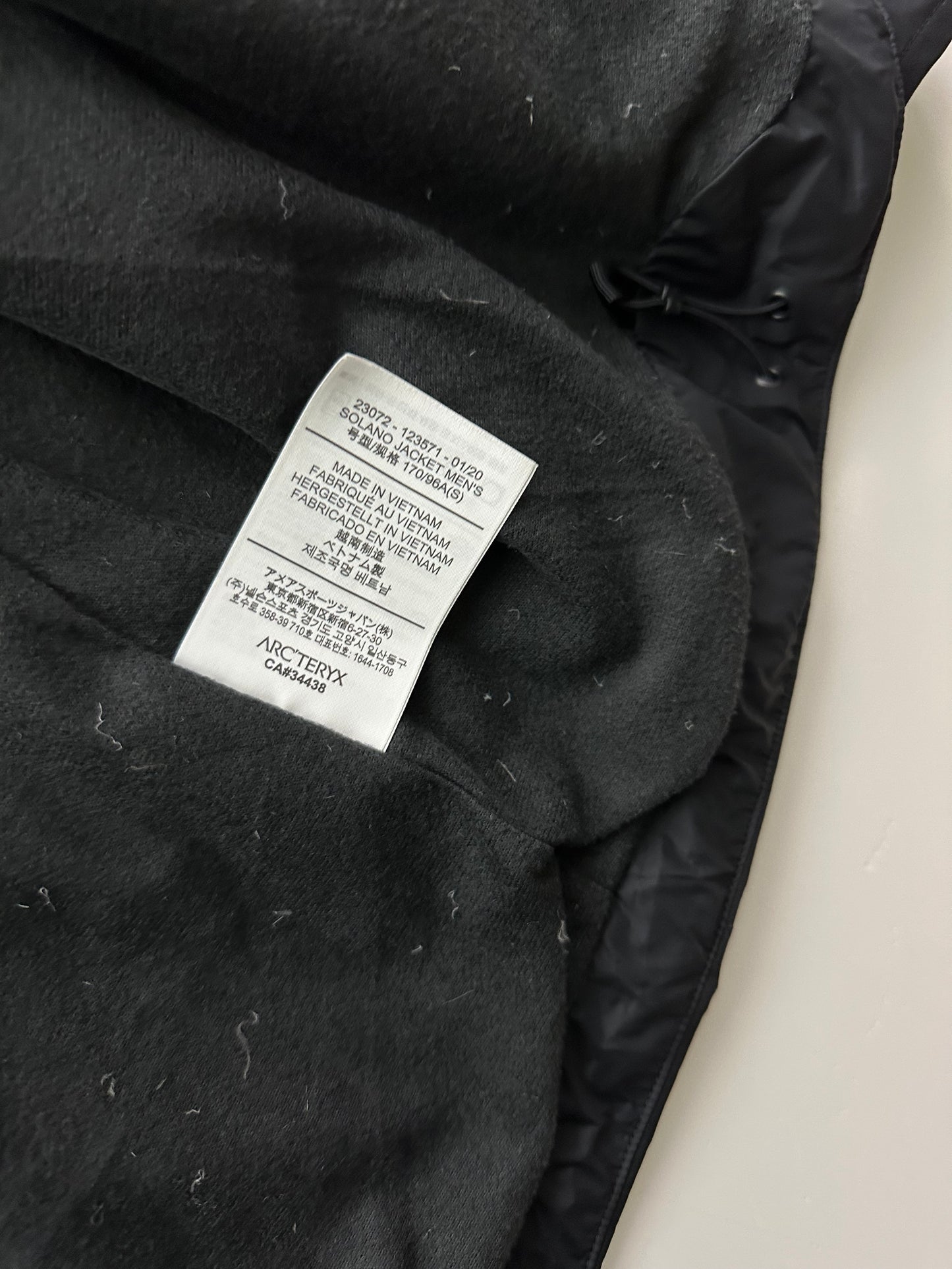 Arc’teryx Solano Jacket Black Men’s S Small Gore-Tex Infinium