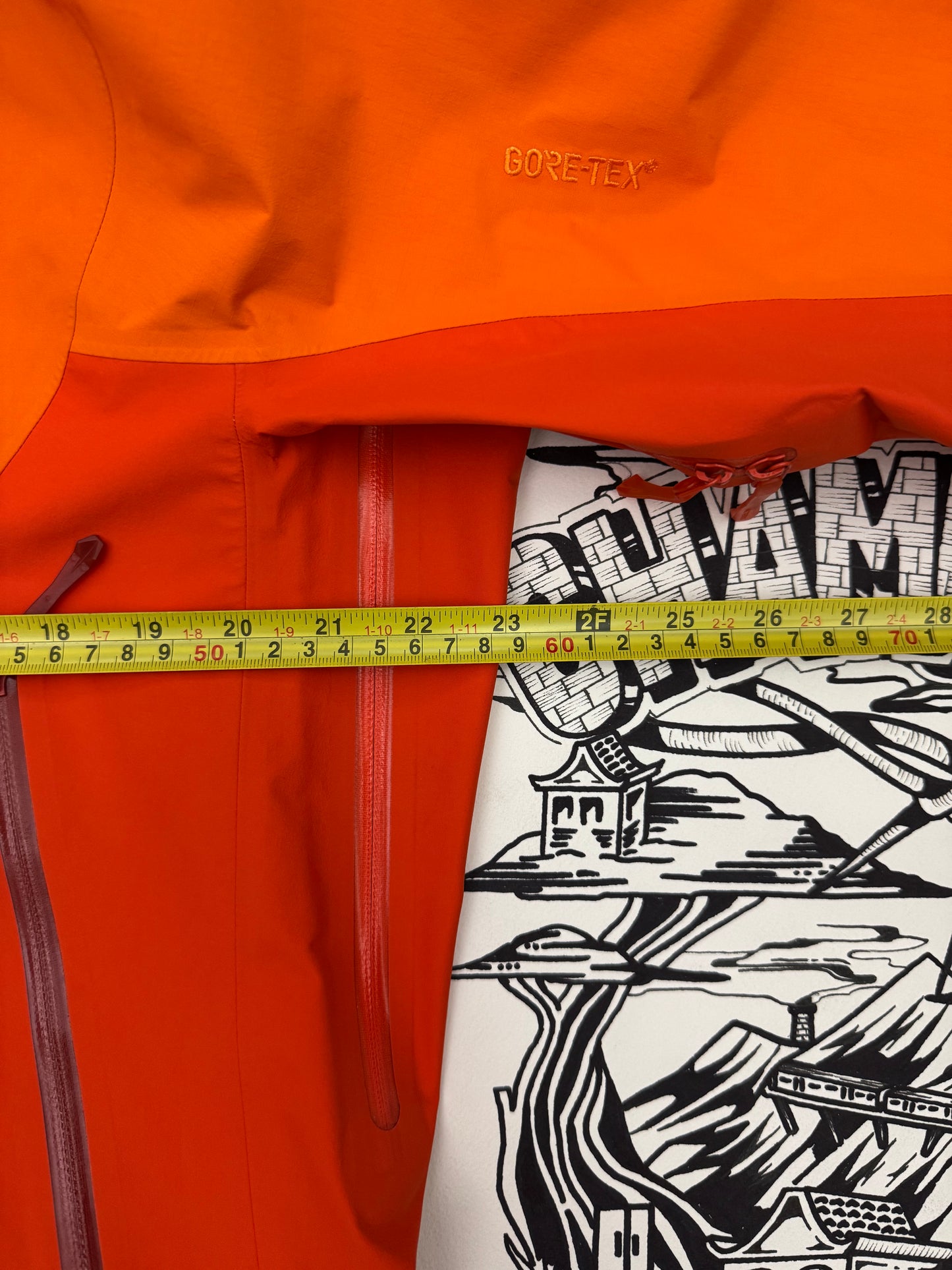 Arc’teryx Beta SL Hybrid Jacket Beacon Orange Men’s M Medium Gore-Tex