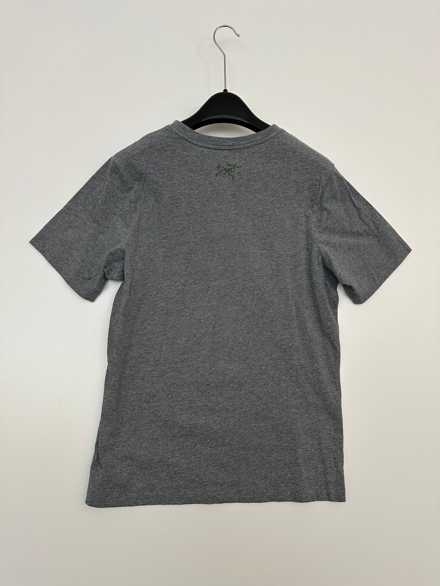 Arc’teryx Lizard Eat Lizard T-Shirt SS Grey Men’s M Medium