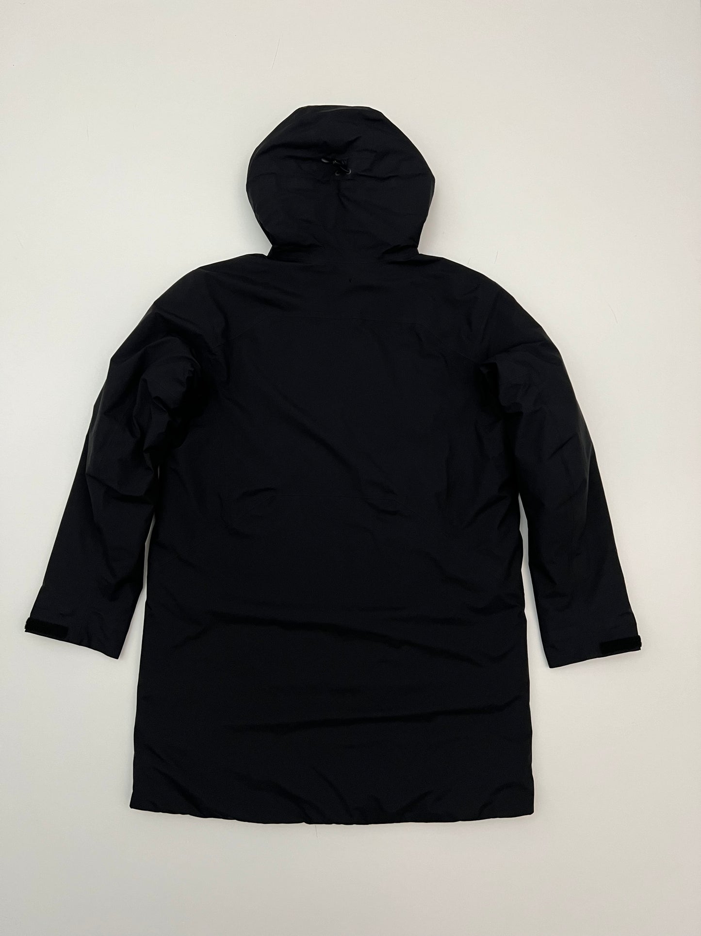 Arc’teryx Beta Insulated Coat Black Women’s L Large Gore-Tex