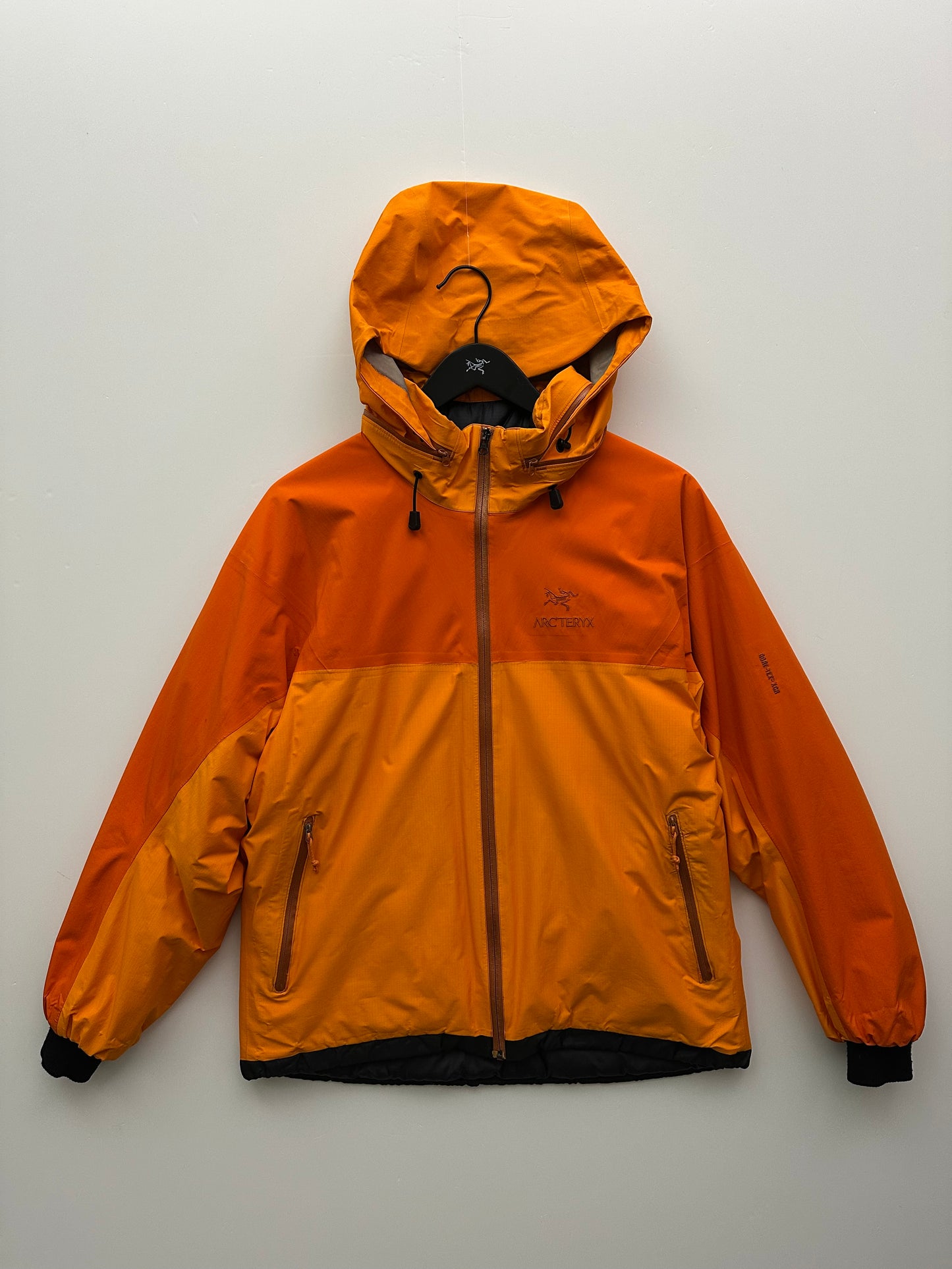 Arc’teryx Fission AR Jacket Yam Orange Men’s L Large Gore-Tex Primaloft