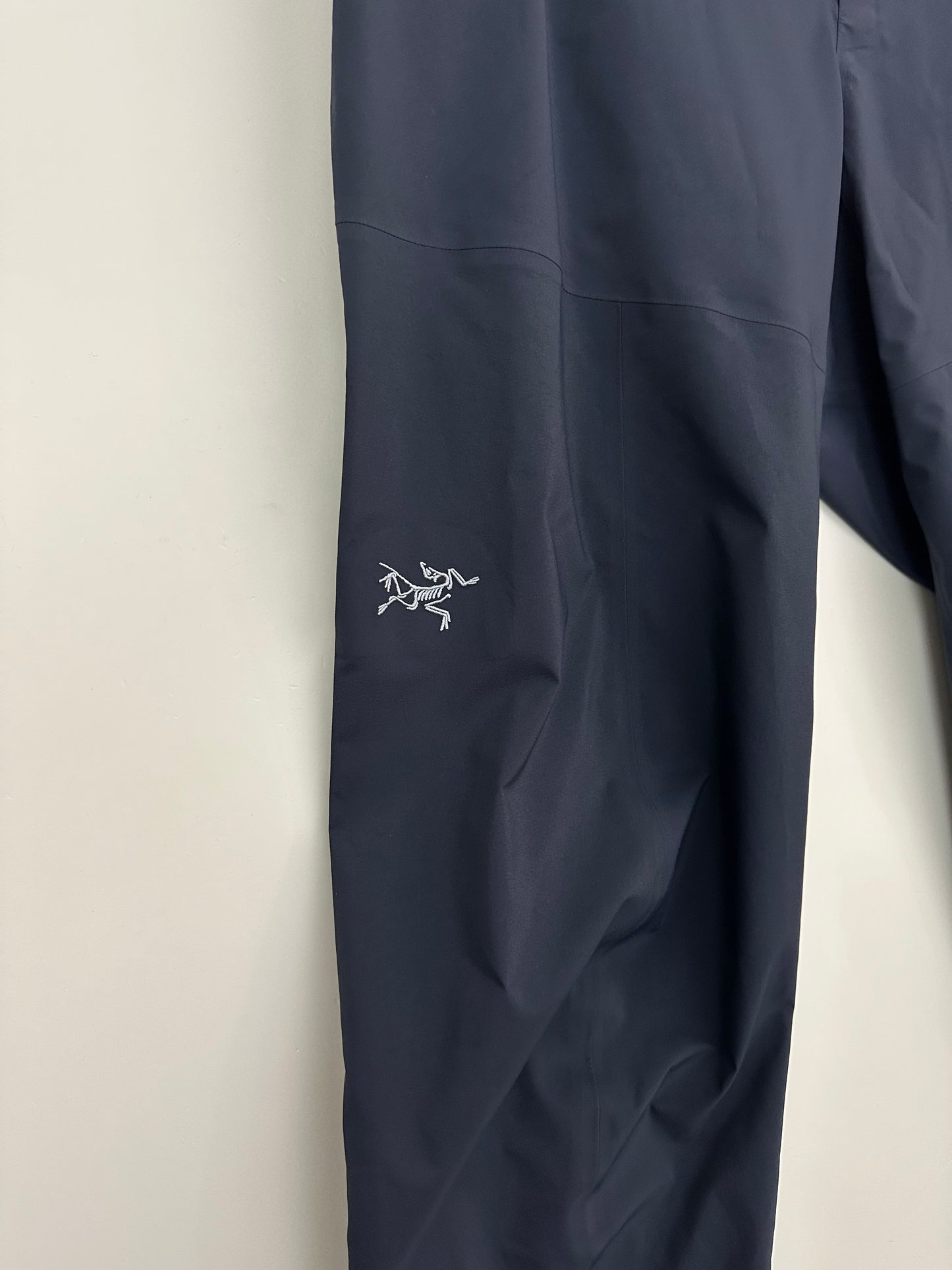 Arc'teryx Beta Pant Black Sapphire Blue Men’s XL Extra Large Gore-Tex