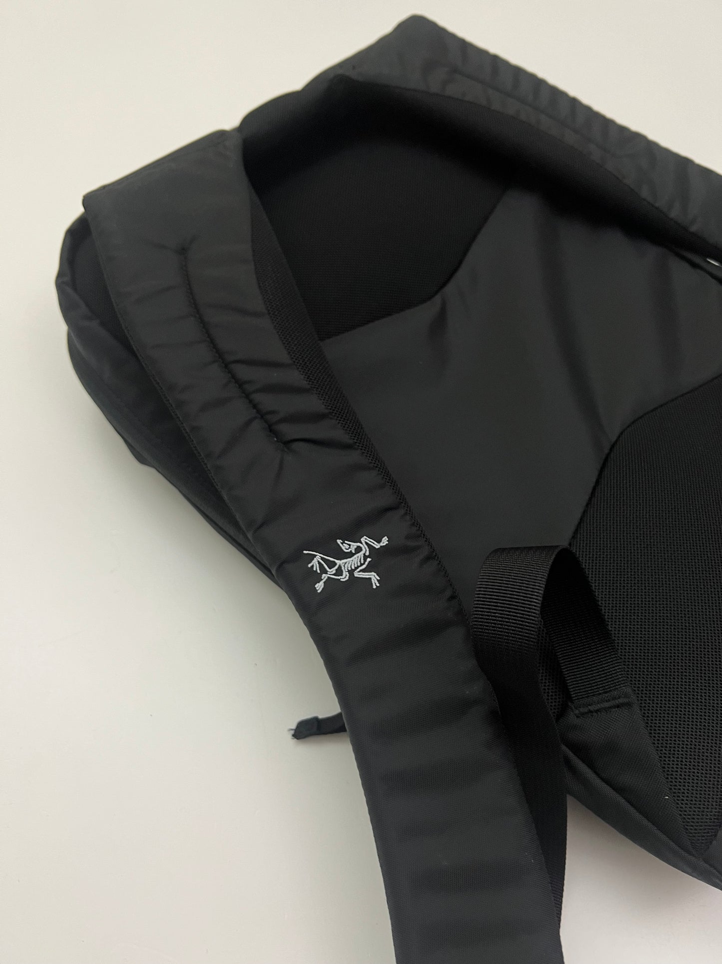 Arc’teryx Cambie Backpack Black