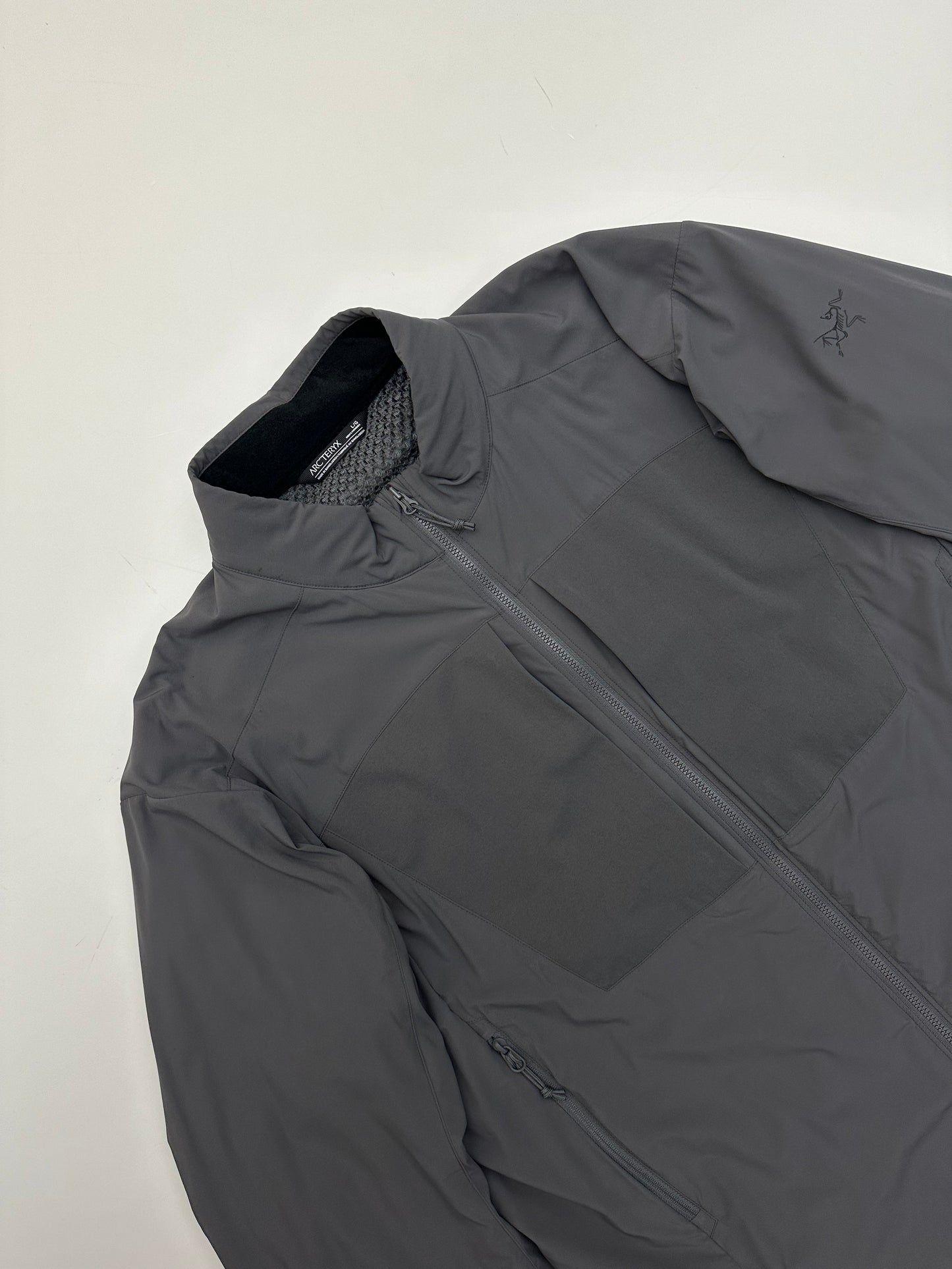 Arc’teryx LEAF Practitioner AR Jacket Wolf Grey Men’s L Large