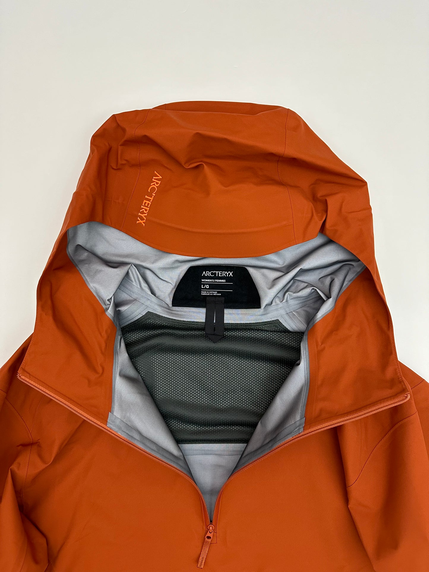 Arc’teryx Salal Anorak Fika / Spark Women’s L Large Gore-Tex