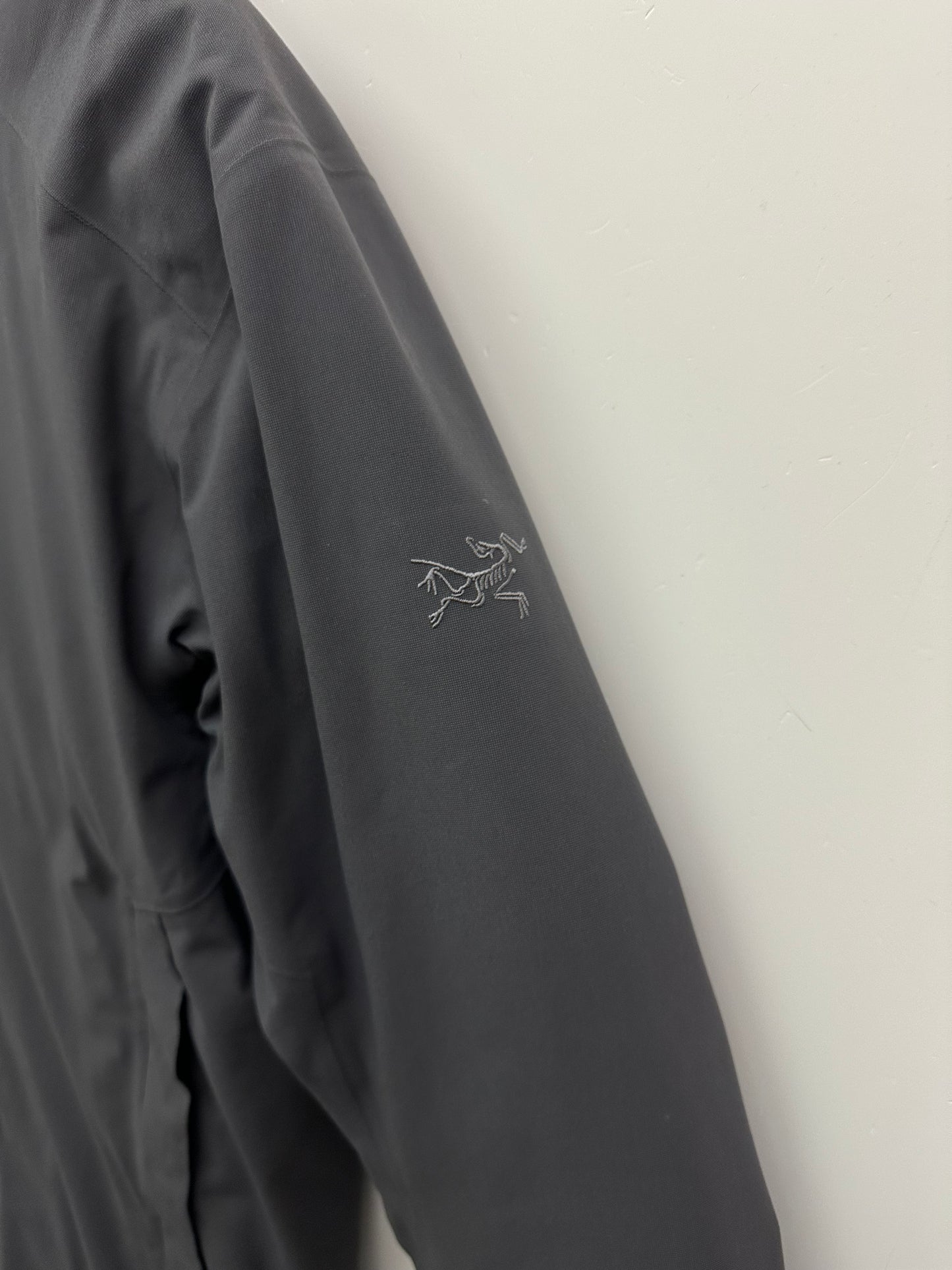 Arc’teryx Thorsen Parka Grey Men’s M Medium Gore-Tex