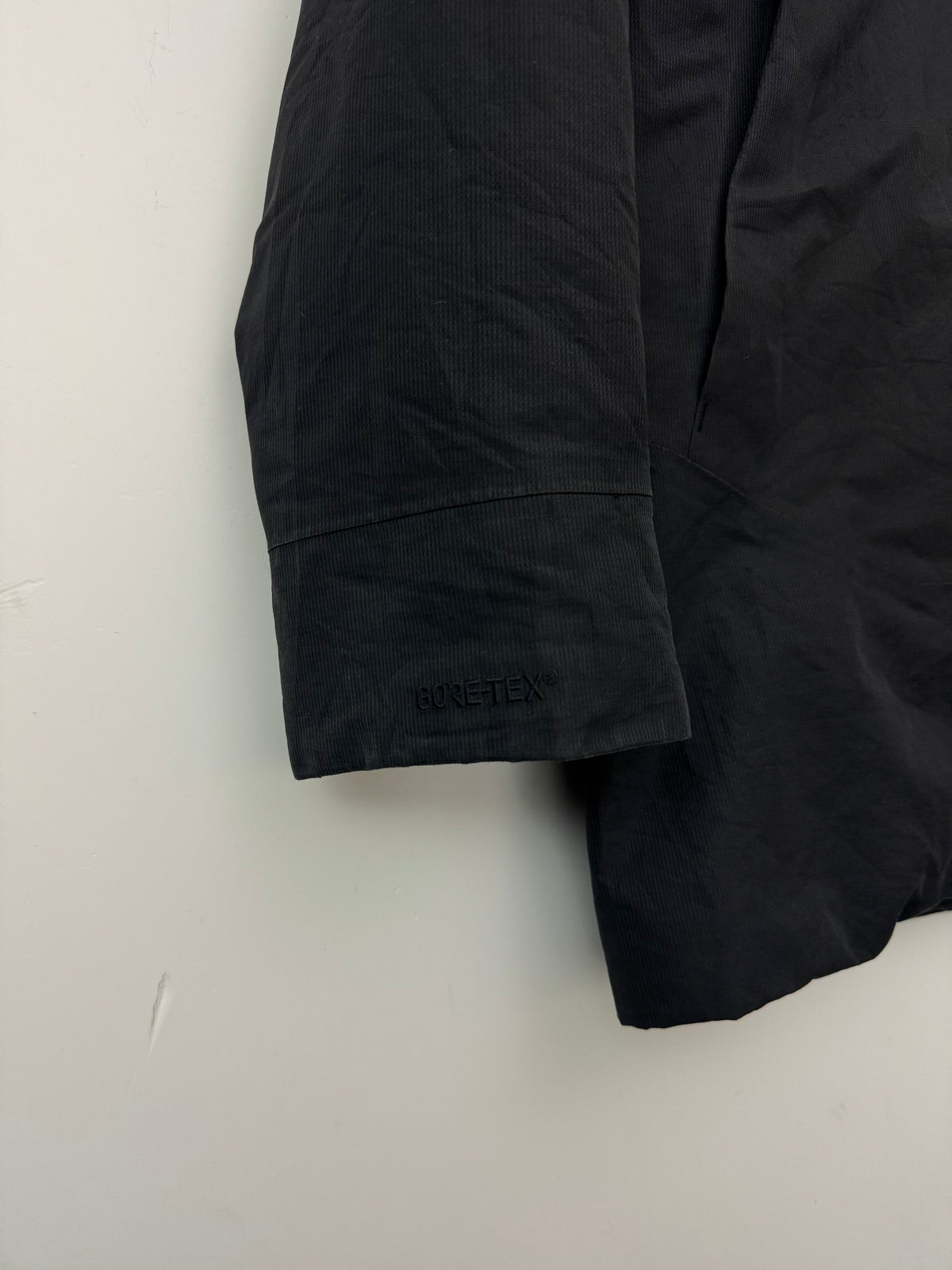 Arc'teryx Therme Parka Black Men's S Small Gore-Tex