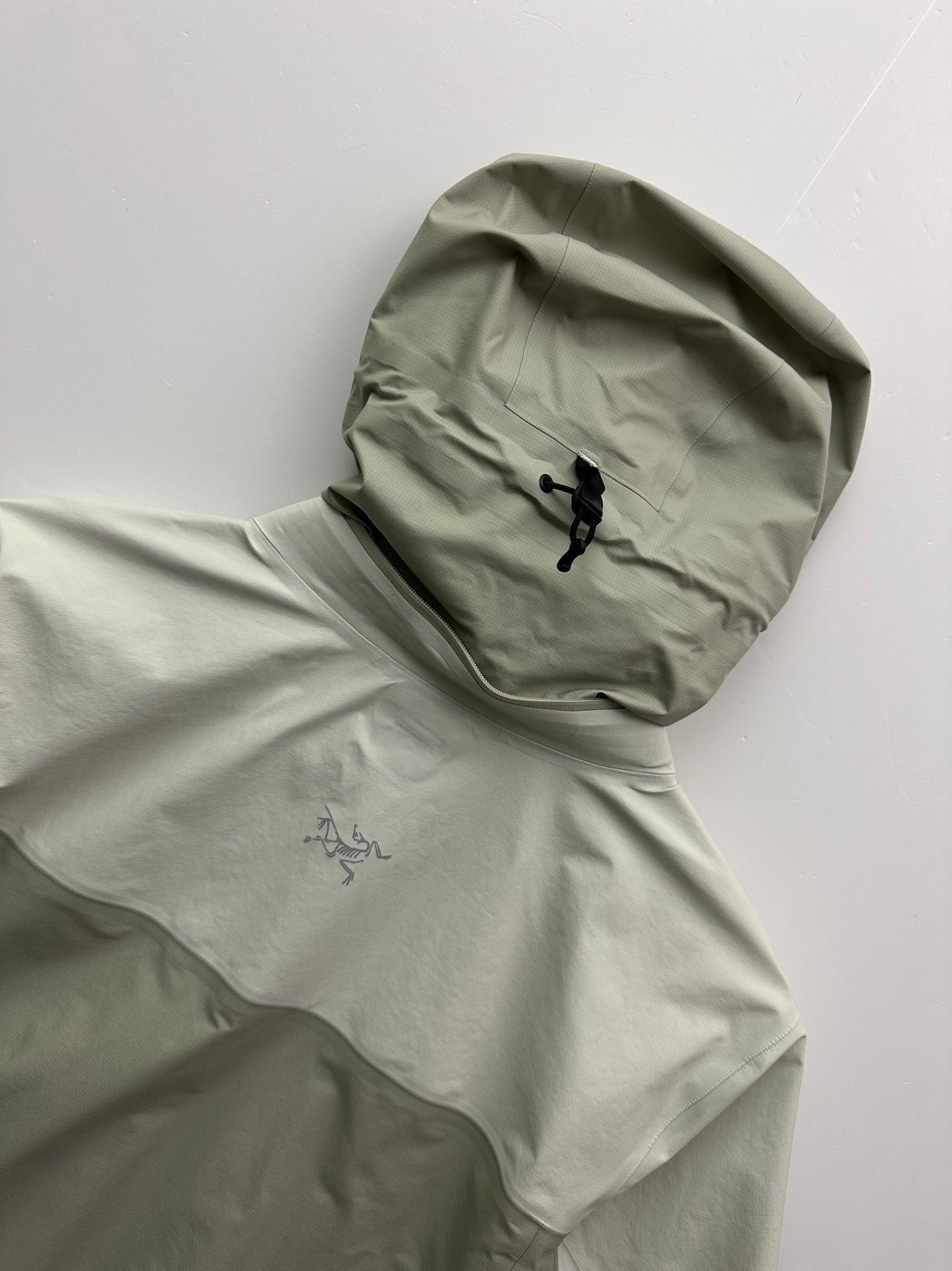 Arc’teryx System A Dume Jacket Chalk Men's S Small Gore-Tex