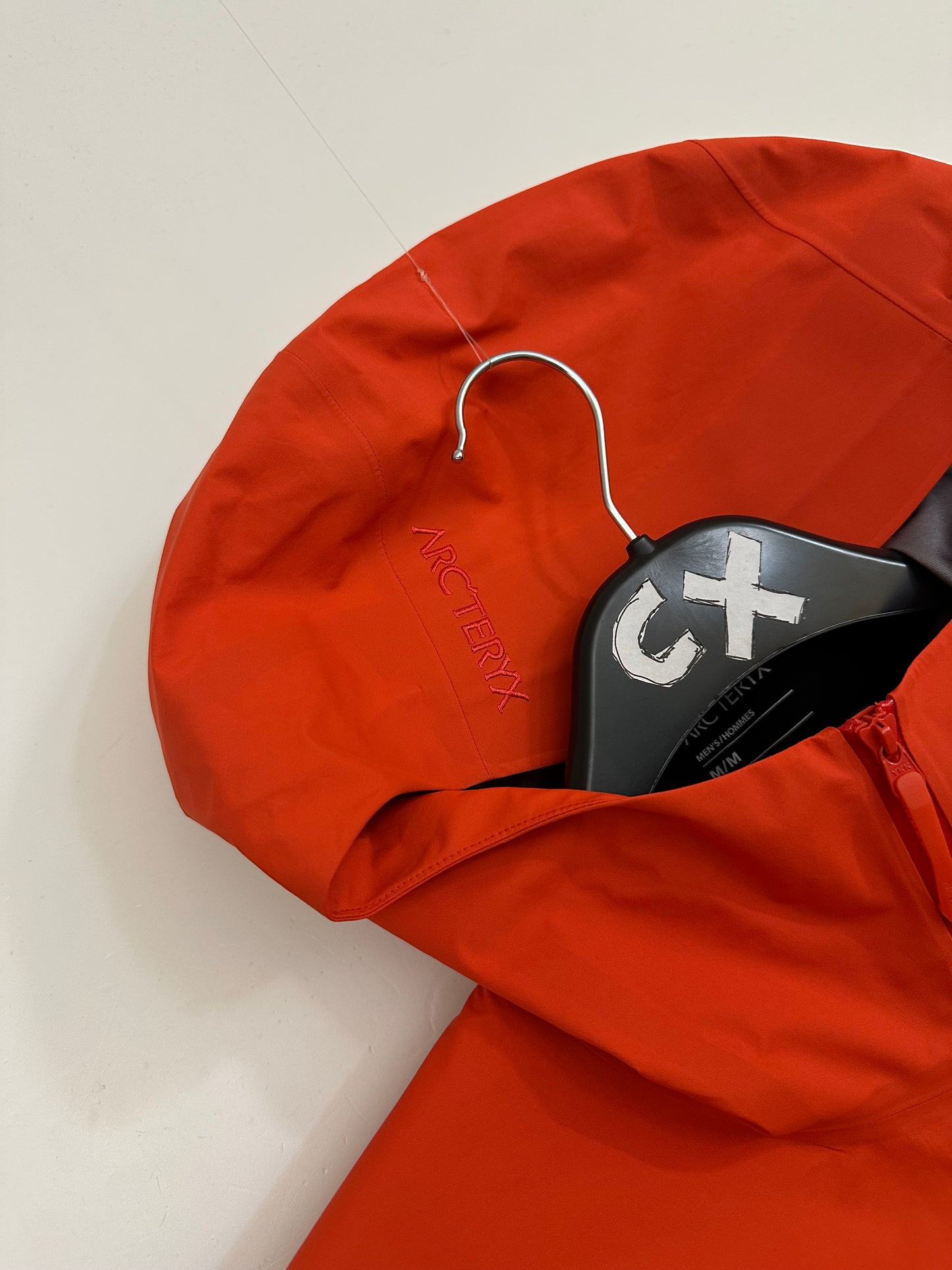 Arc’teryx Beta Jacket Solaris Orange Men’s M Medium Gore-Tex RECCO