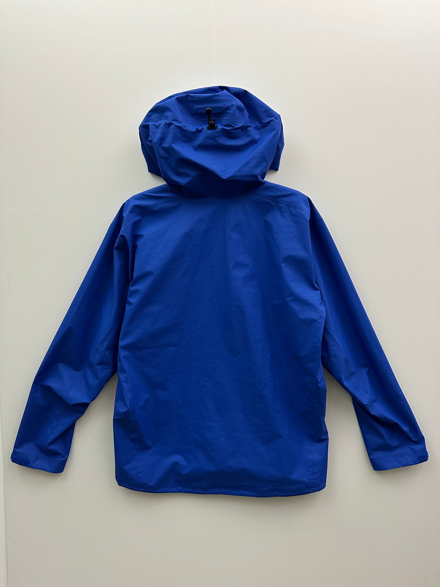 Arc’teryx Beta SL Jacket Vitality Blue Men’s XL Extra Large Gore-Tex RECCO