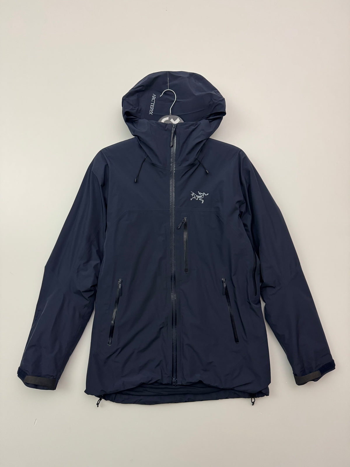 Arc'teryx Beta Insulated Jacket Black Sapphire Men's M Medium Gore-Tex RECCO