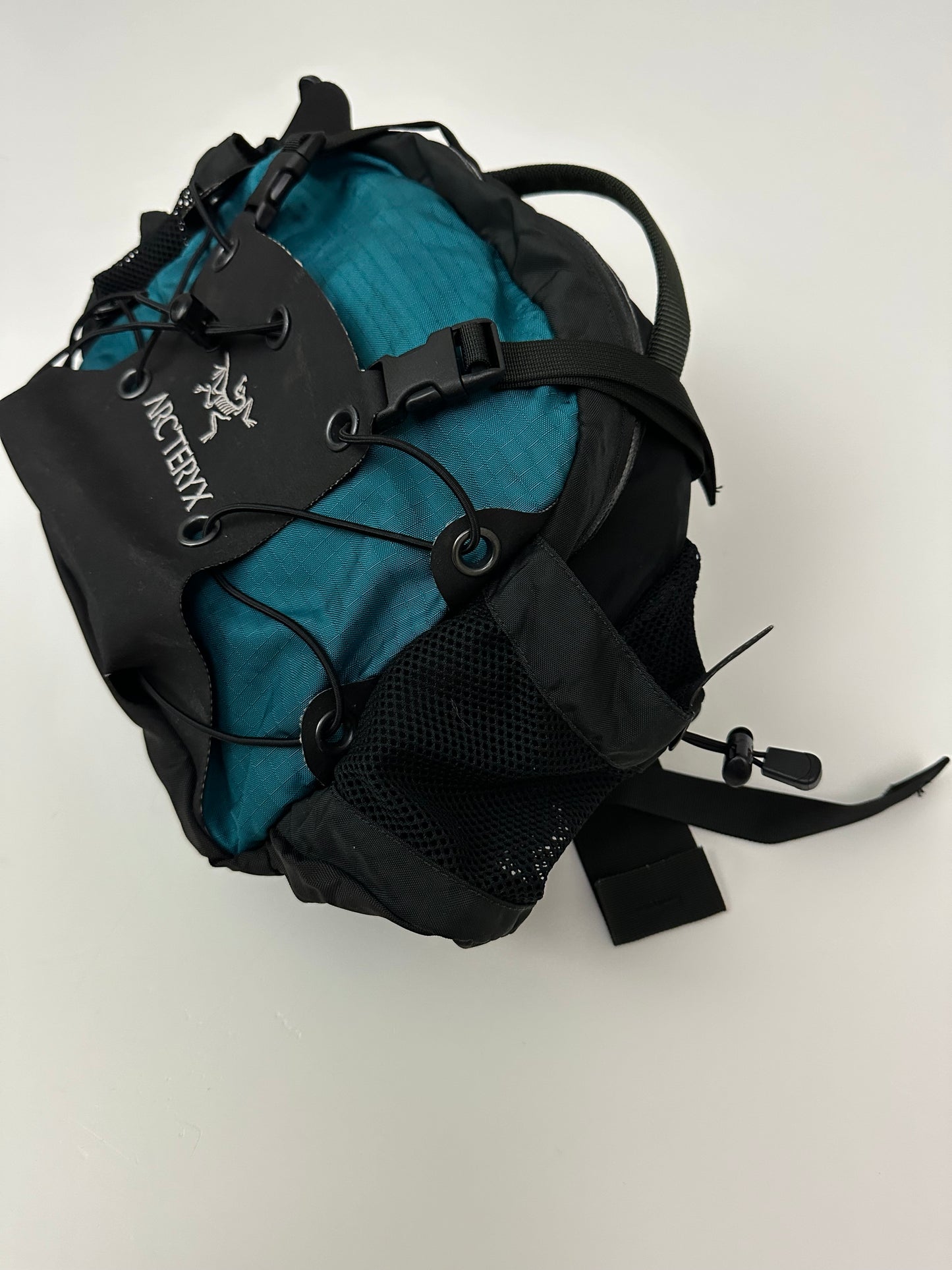 Arc'tery Q10 Lumbar Waist Pack Crossbody Bag Bluegrass Black Blue