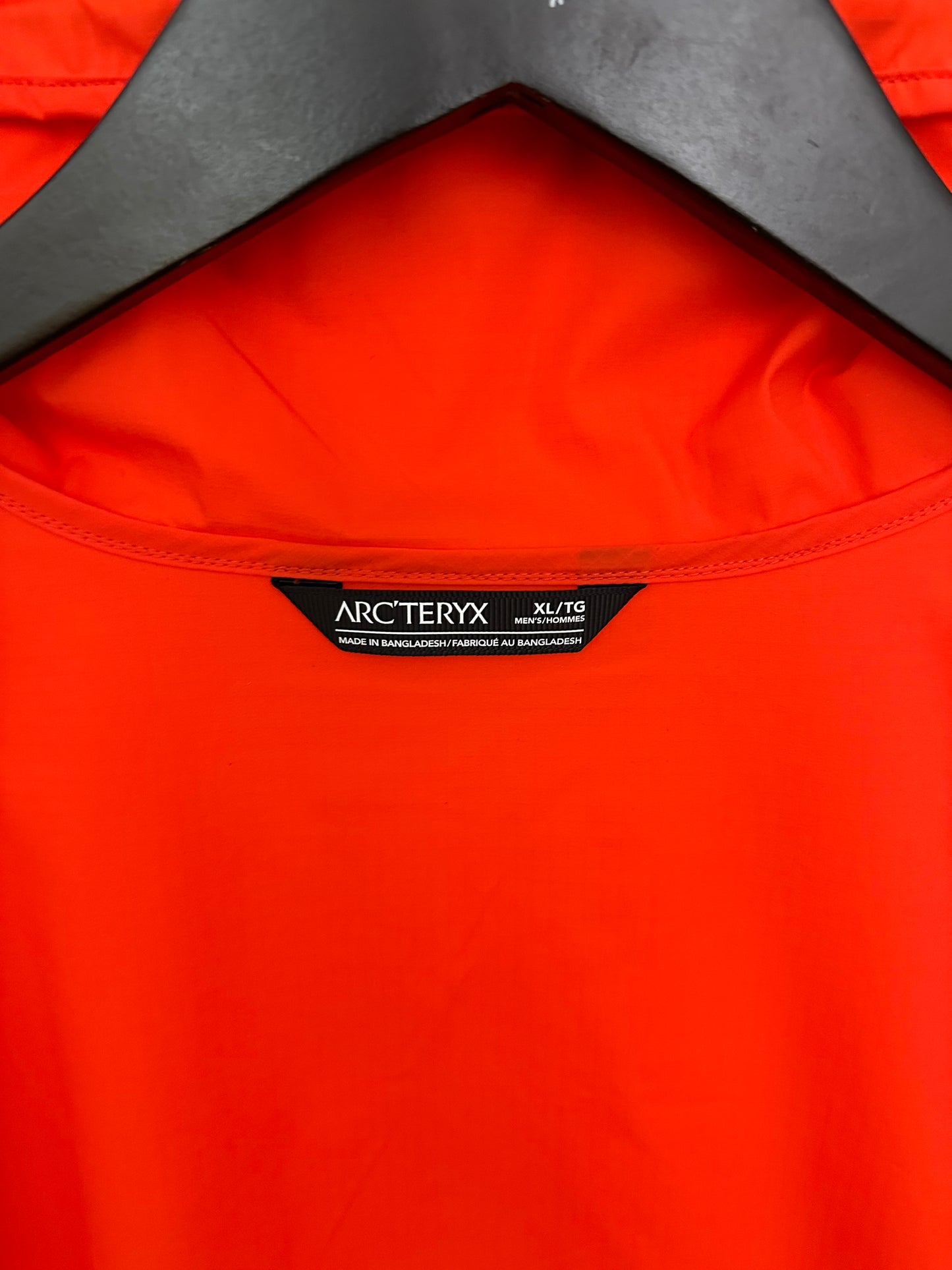 Arc’teryx Squamish Hoody Solaris Red Men’s XL Extra Large