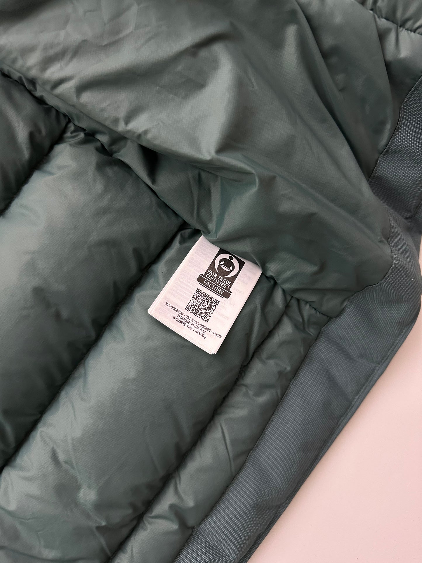 Arc’teryx Therme Parka Boxcar Green Men’s XL Extra Large Gore-Tex