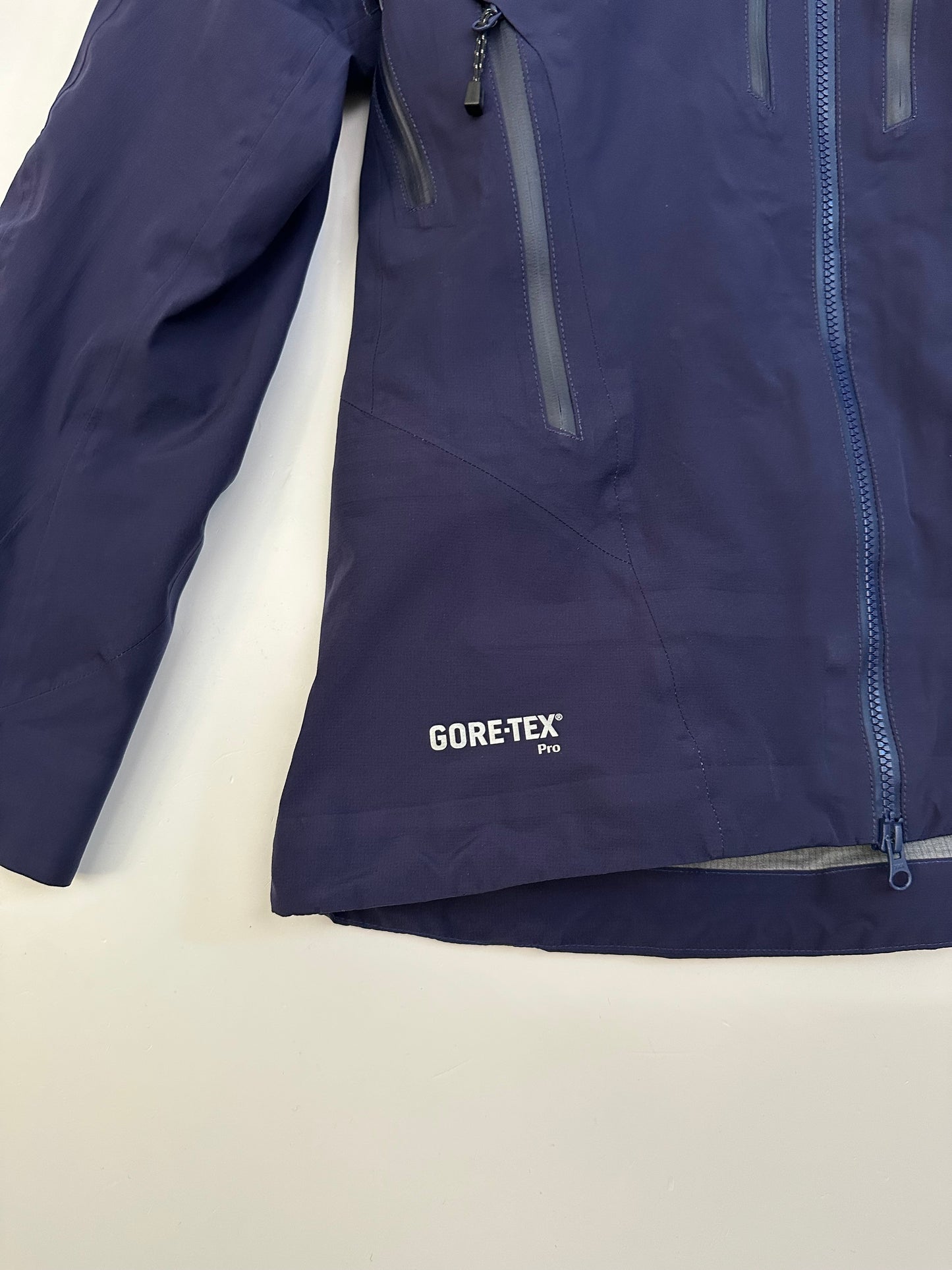 Berghaus Antelao II Jacket Dusk Blue Women's S Small Gore-Tex Pro