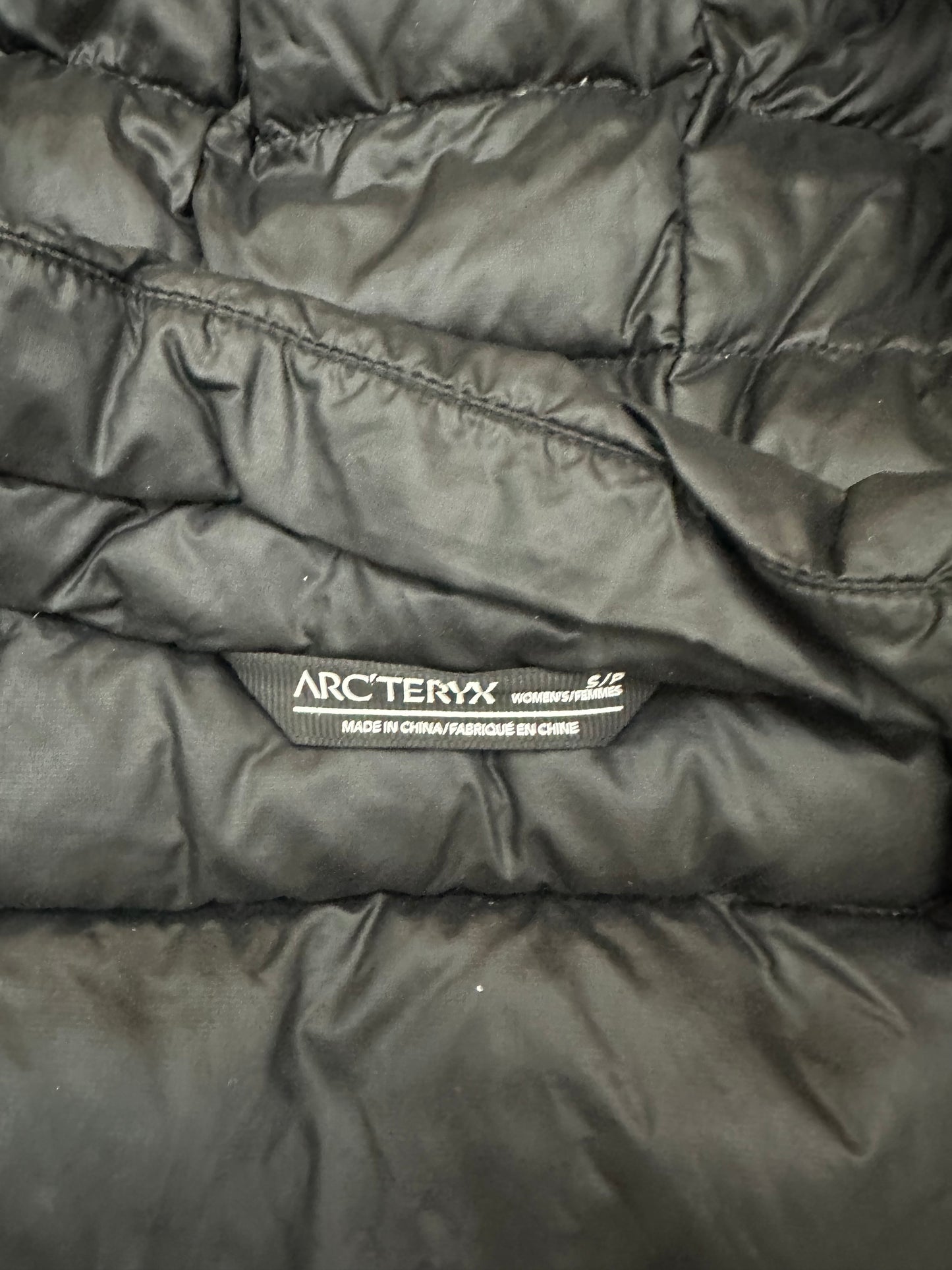 Arc’teryx Centrale Parka Black Women’s S Small Gore-Tex