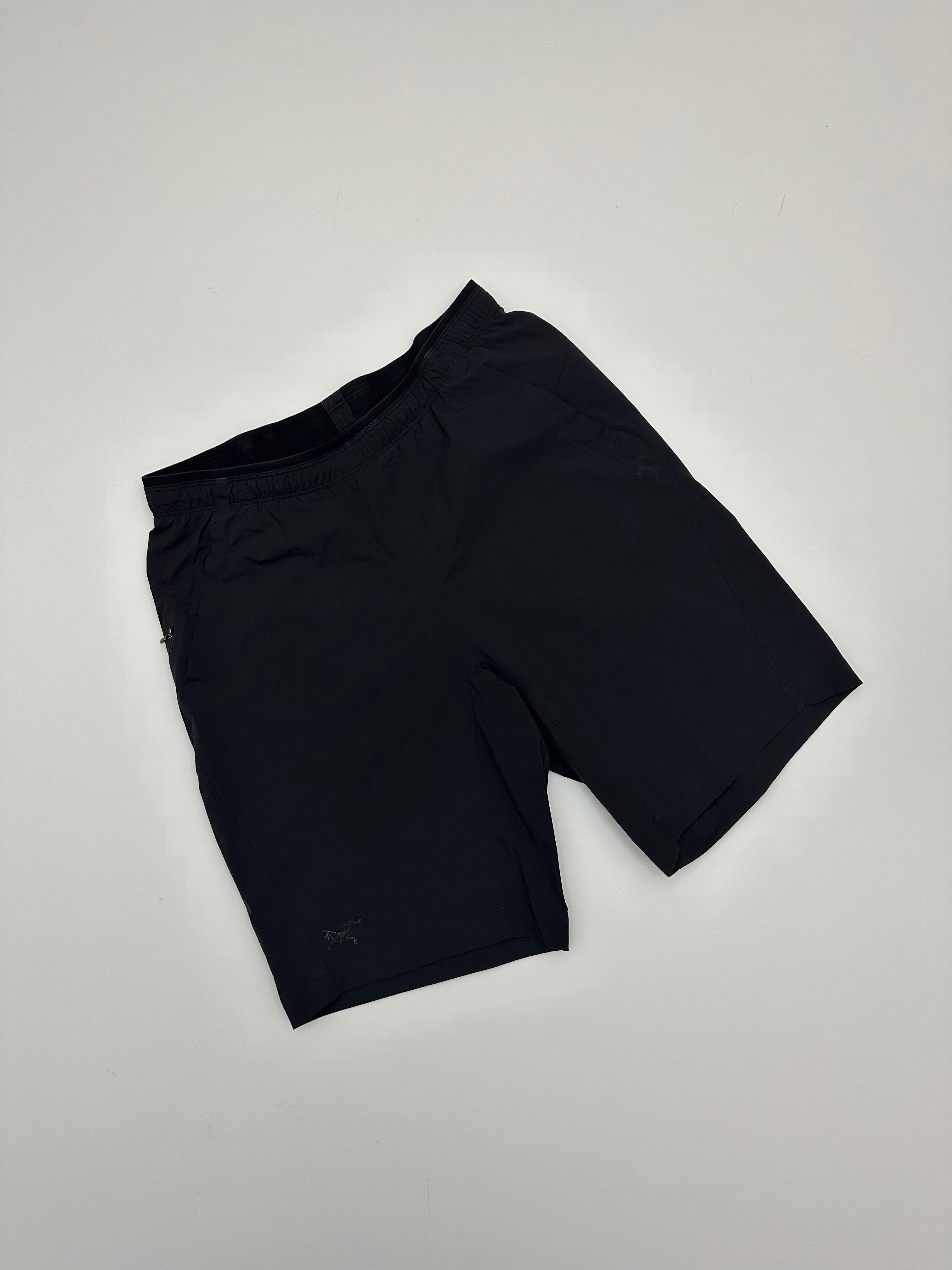 Arc teryx Aptin Shorts Black Men s S Small Chamonyx