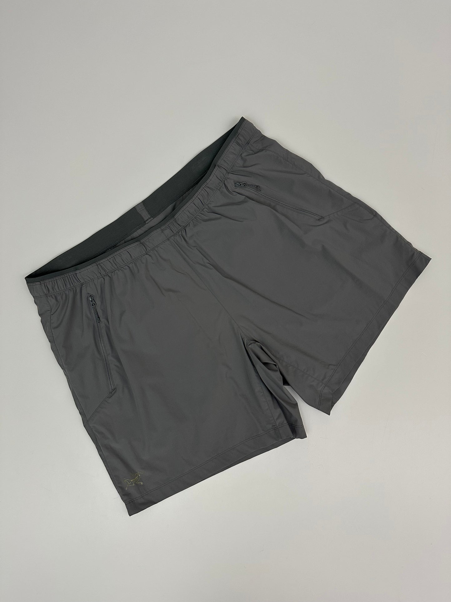 Arc’teryx Incendo Shorts 7” Grey Men’s XXL