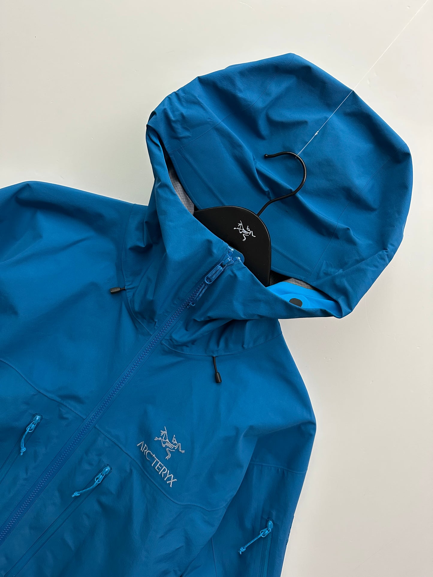 Arc’teryx Alpha SV Jacket Blue Men’s XL Extra Large Gore-Tex Pro