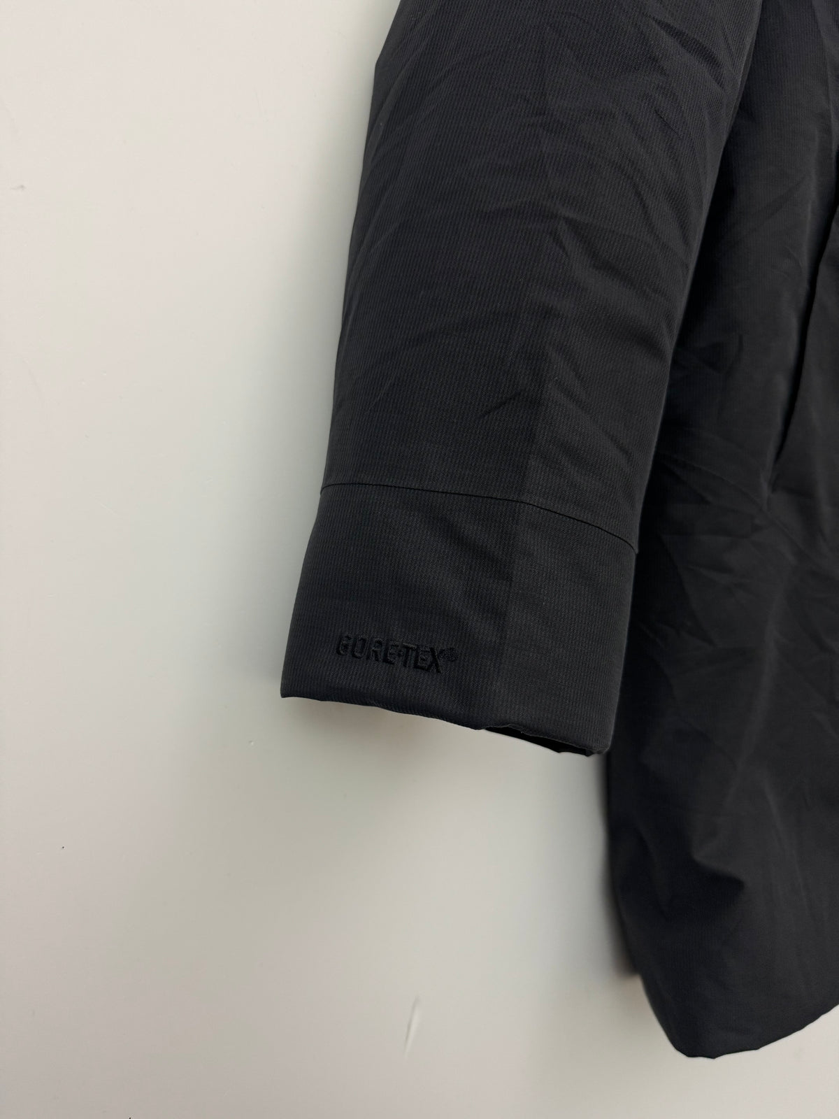 Arc'teryx Therme Parka Black Men's XL Extra Large Gore-Tex