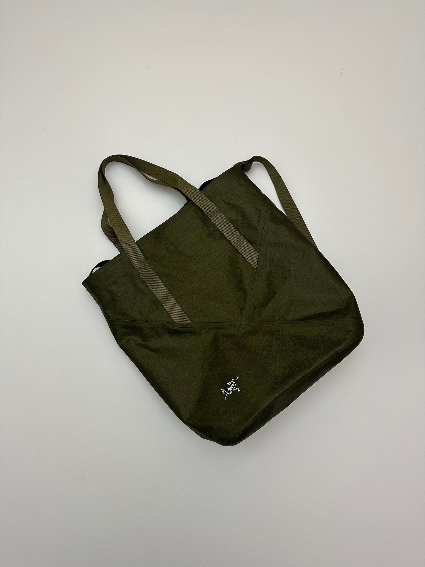 Arc’teryx Granville 18 Tote Bag Bushwhack Green