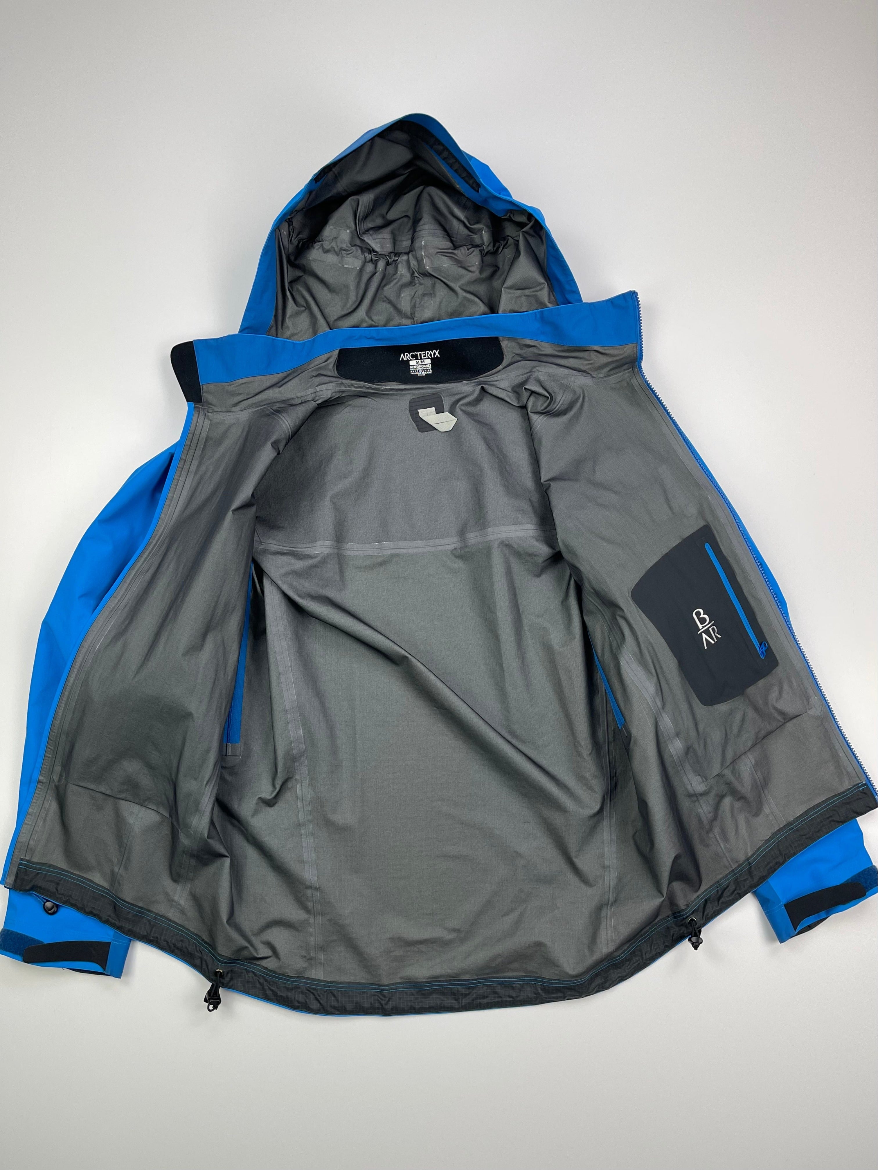 Arc’teryx Beta AR Jacket Blue Men’s M Medium Gore-Tex Pro