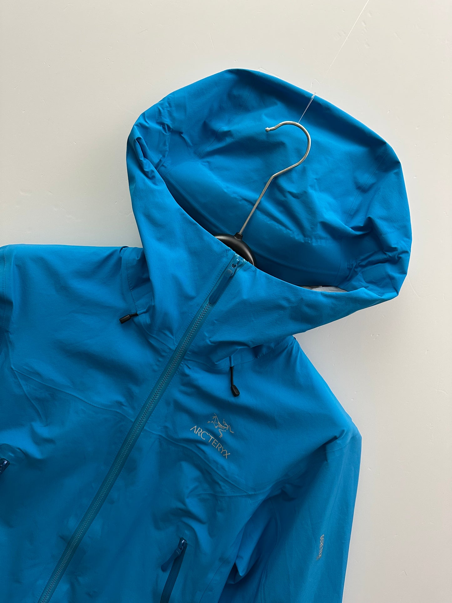 Arc'teryx Beta LT Jacket Blue Women's S Small Gore-Tex Pro