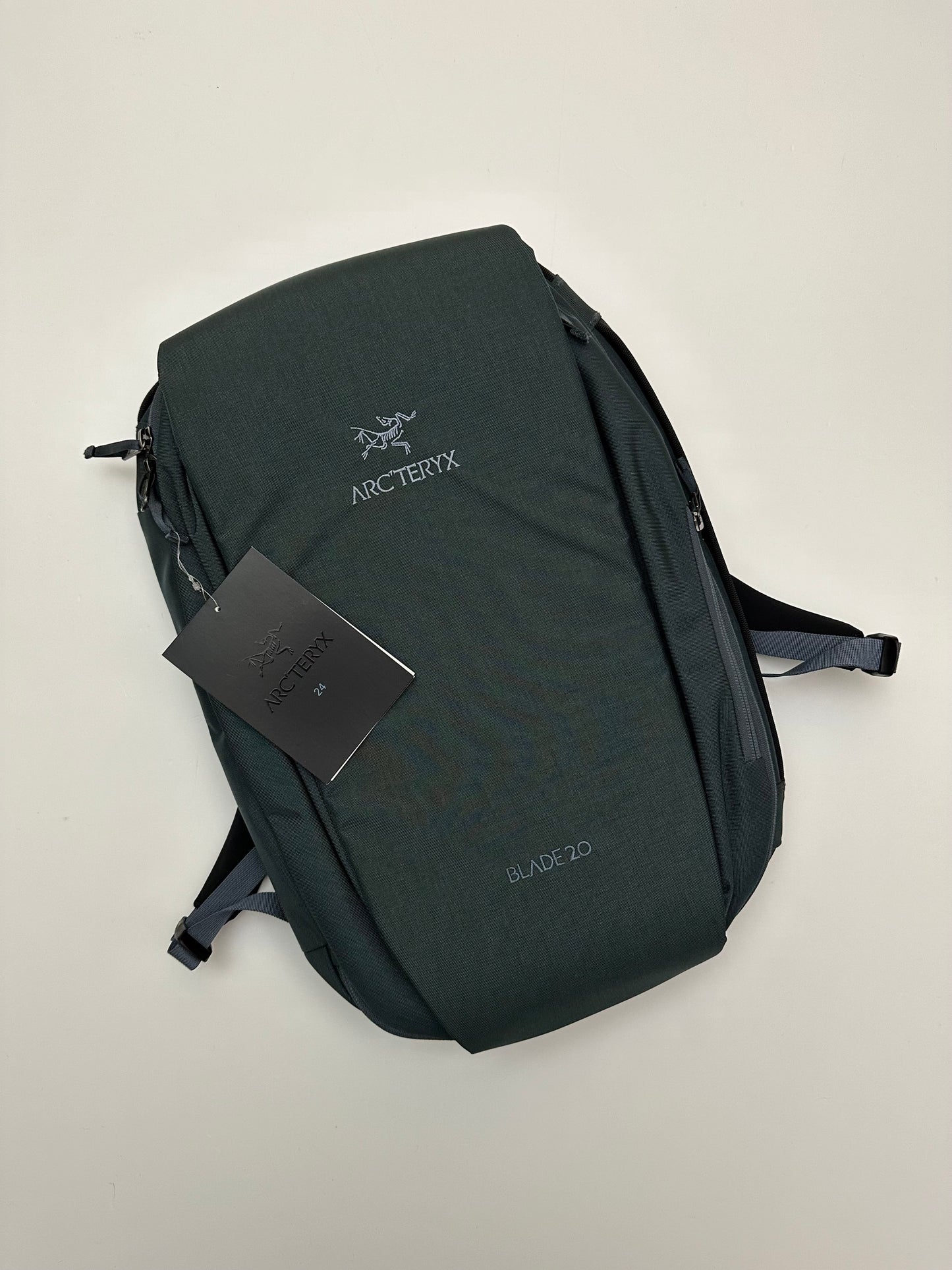 Arc’teryx Blade 20 Backpack Nighthawk Grey