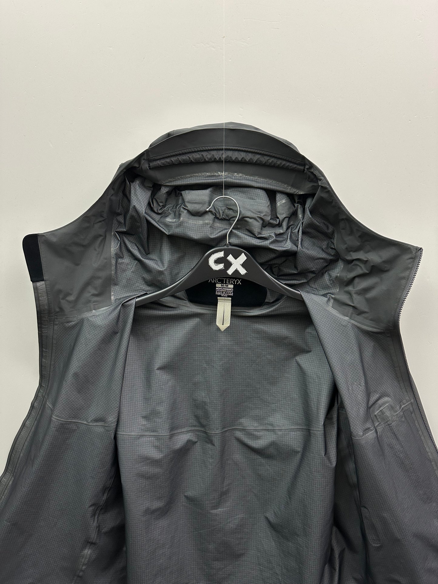 Arc’teryx Alpha FL Jacket Grey Men’s M Medium Gore-Tex Pro