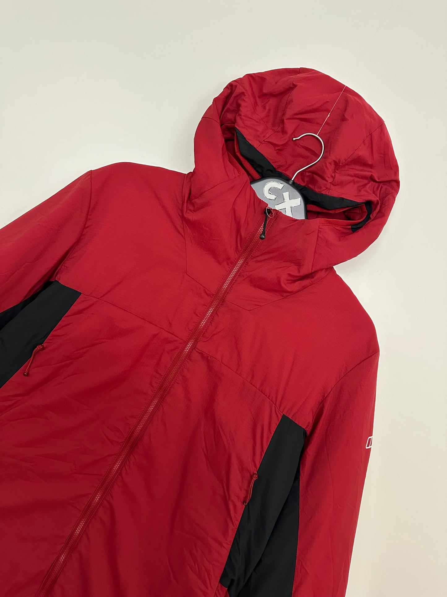 Berghaus MTN Seeker MW Synthetic Hoody Men's M Medium Red/Black