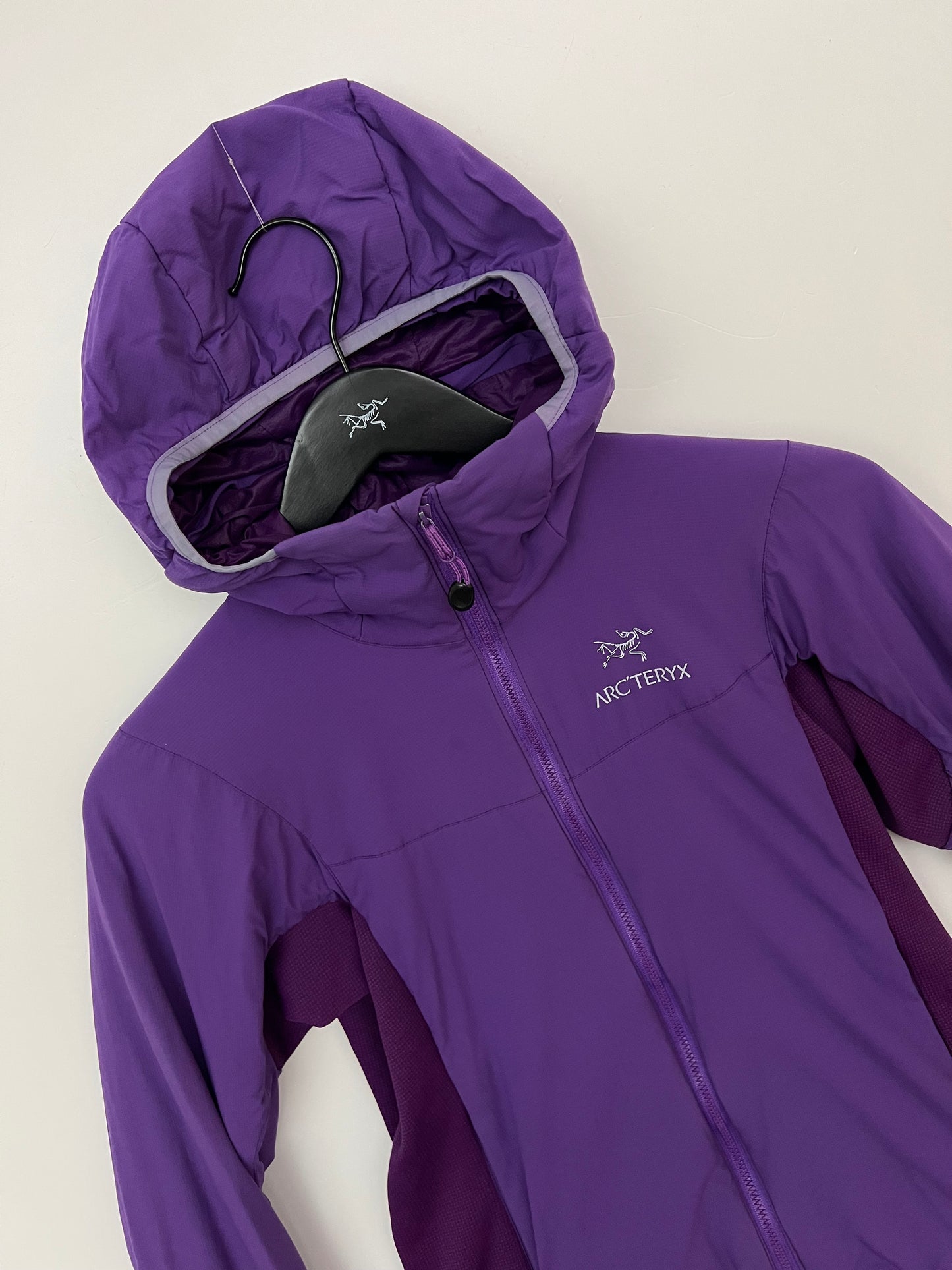 Arc’teryx Atom LT Hoody Purple Women’s XS Extra Small