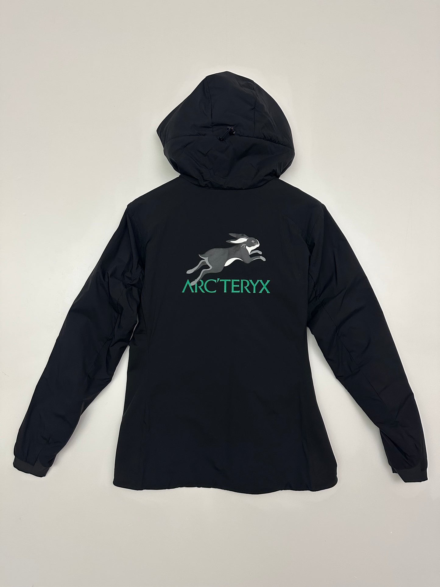 Arc'teryx Atom LT Hoody LNY Women's M Medium Black Lunar New Year Rabbit