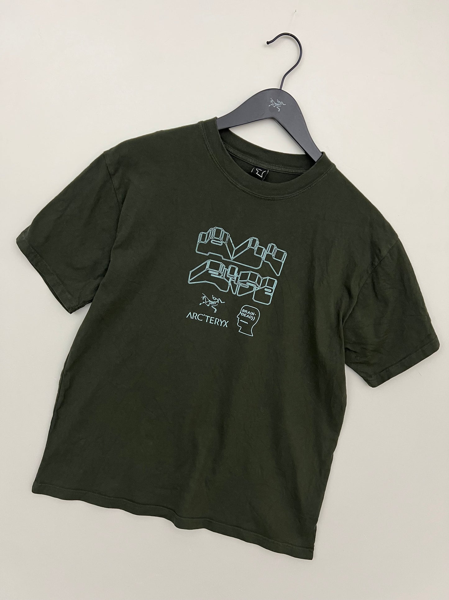 Brain Dead x Arc'teryx All Rise London T-shirt Green Men’s Size S Small
