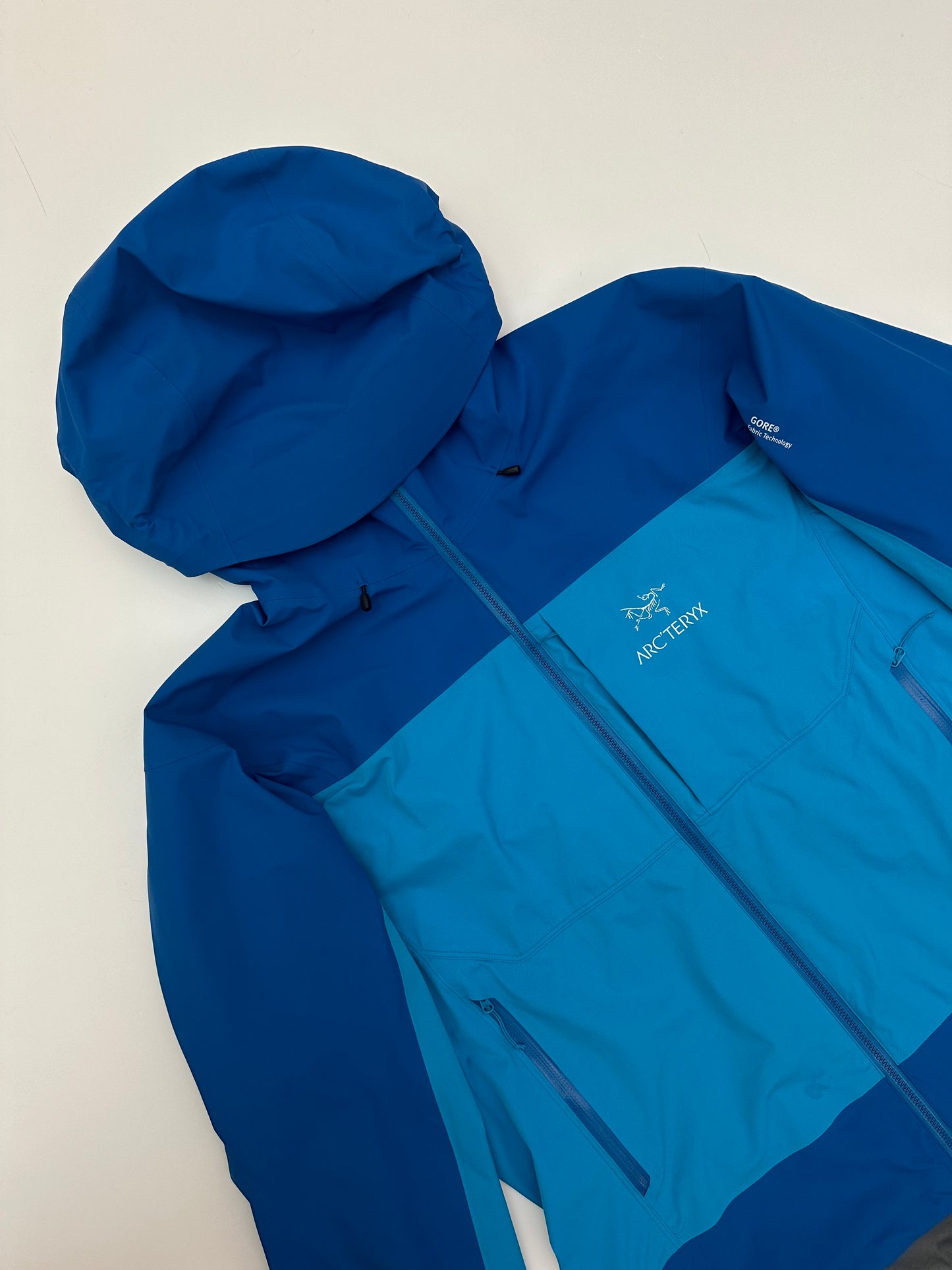 Arc’teryx Alpha Comp Hoody Riptide Blue Men’s L Large Gore-Tex Hybrid