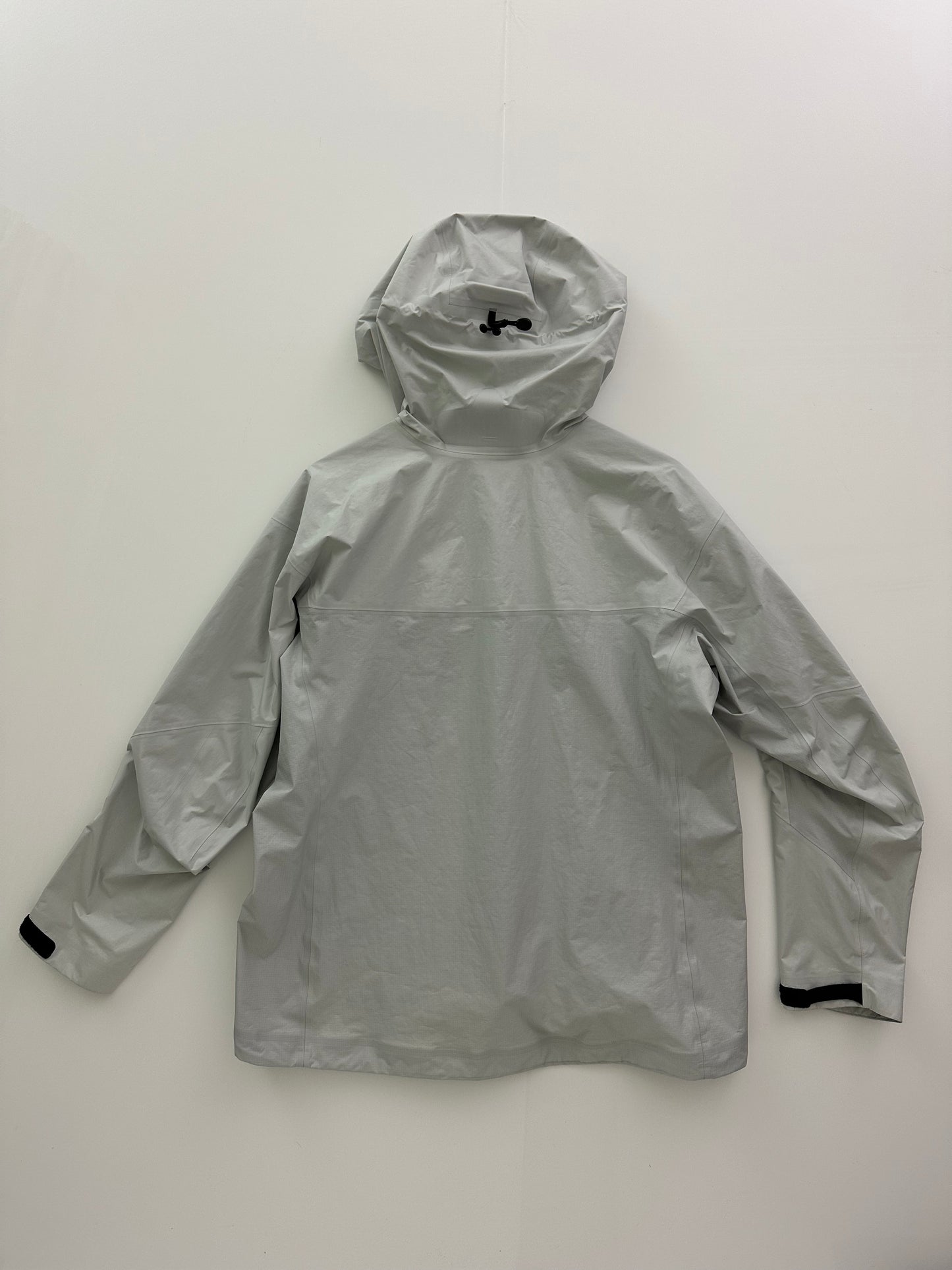 Arc’teryx Alpha Jacket Solitude Grey Women’s XXL Gore-Tex Pro RECCO