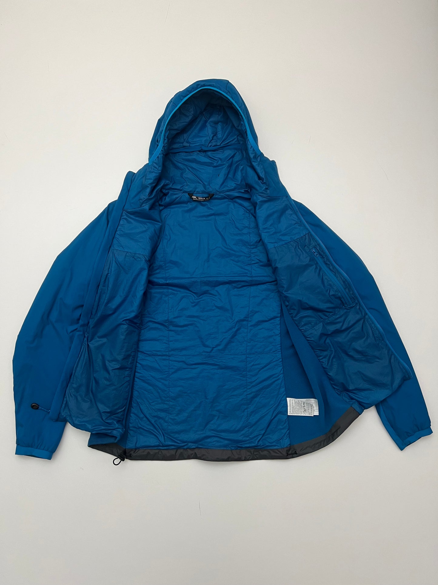 Arc’teryx Atom LT Hoody Blue Women’s L Large