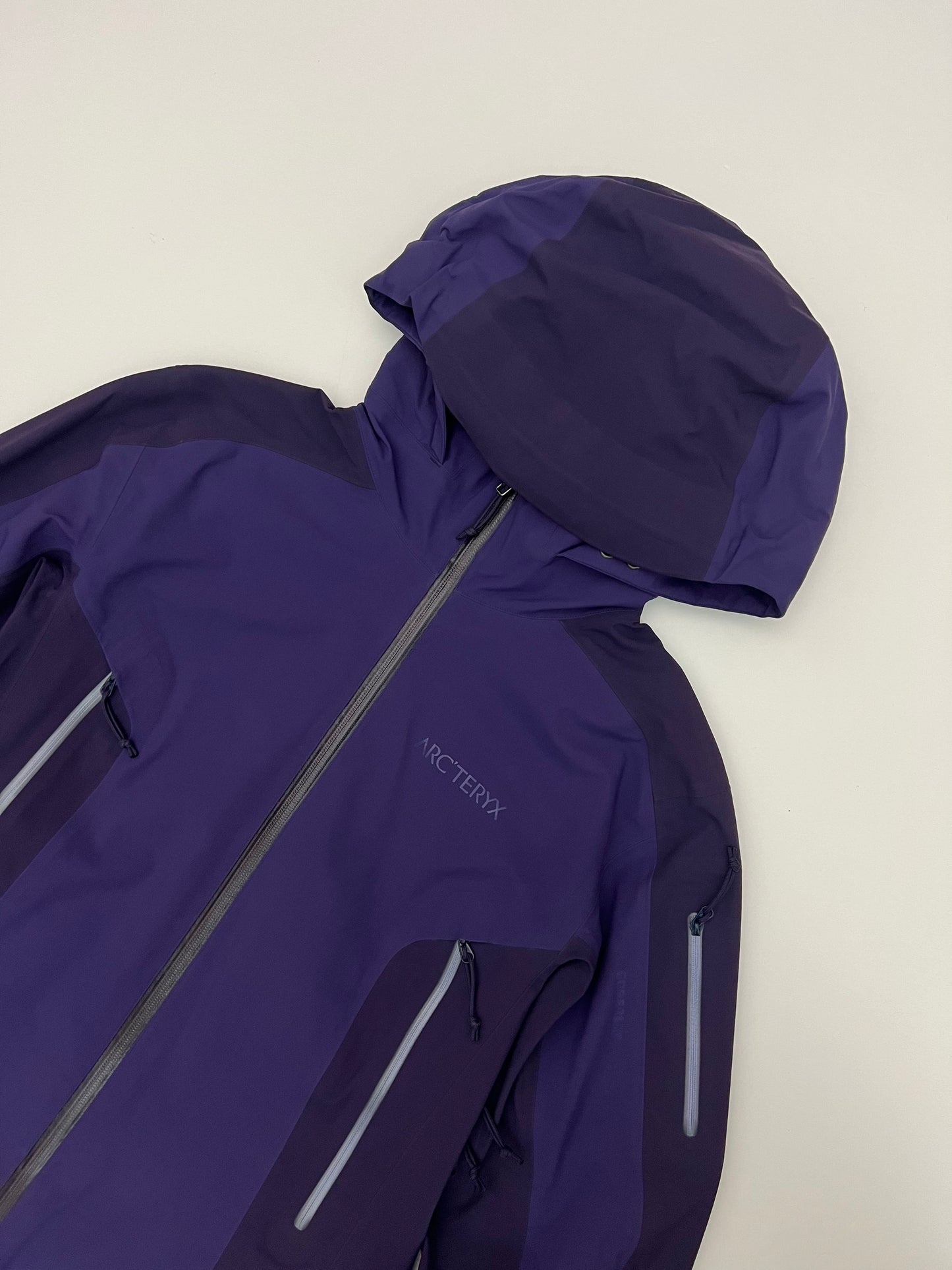 Arc’teryx Stingray Jacket Purple Women’s M Medium Gore-Tex RECCO