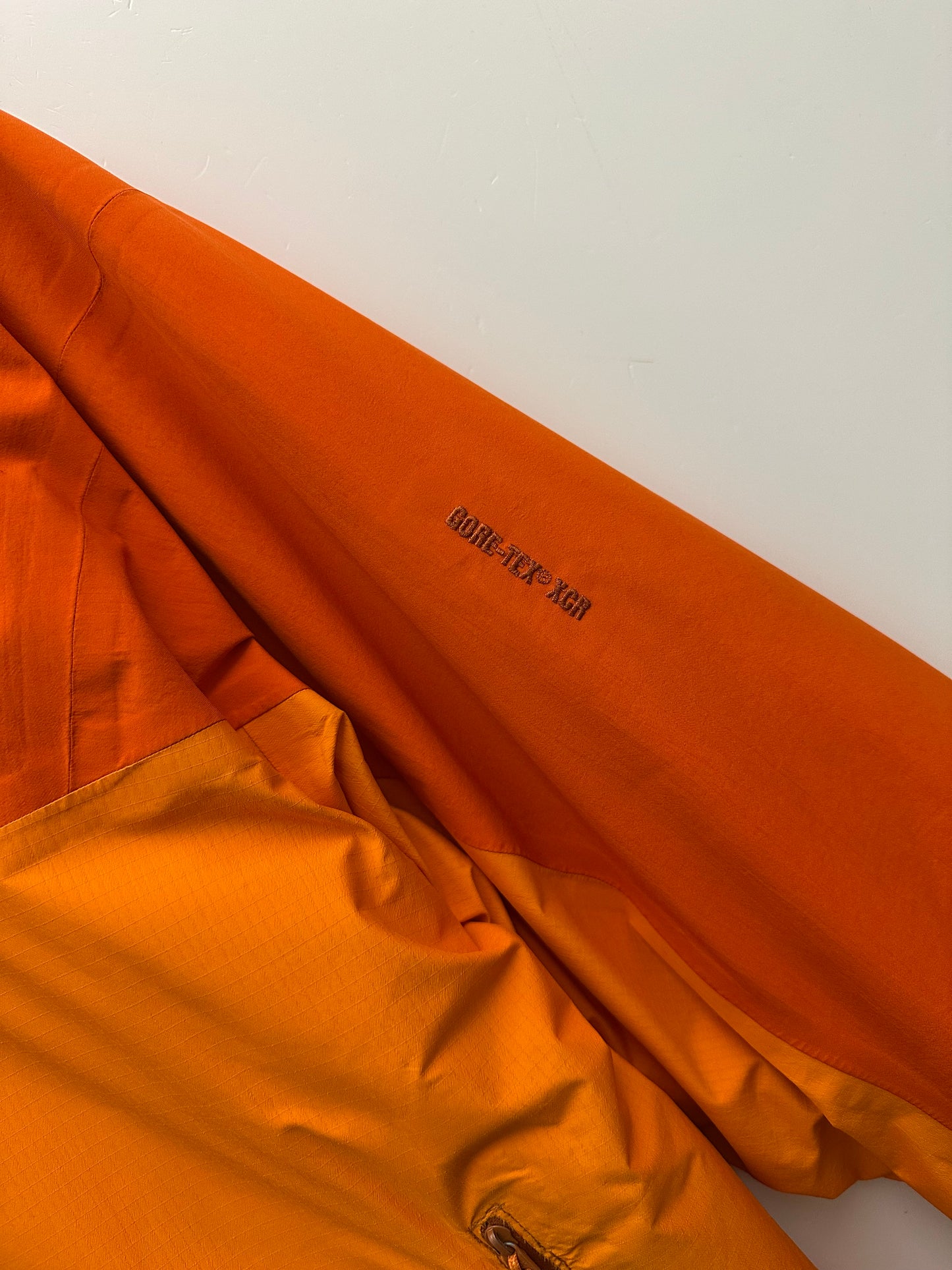 Arc’teryx Fission AR Jacket Yam Orange Men’s L Large Gore-Tex Primaloft