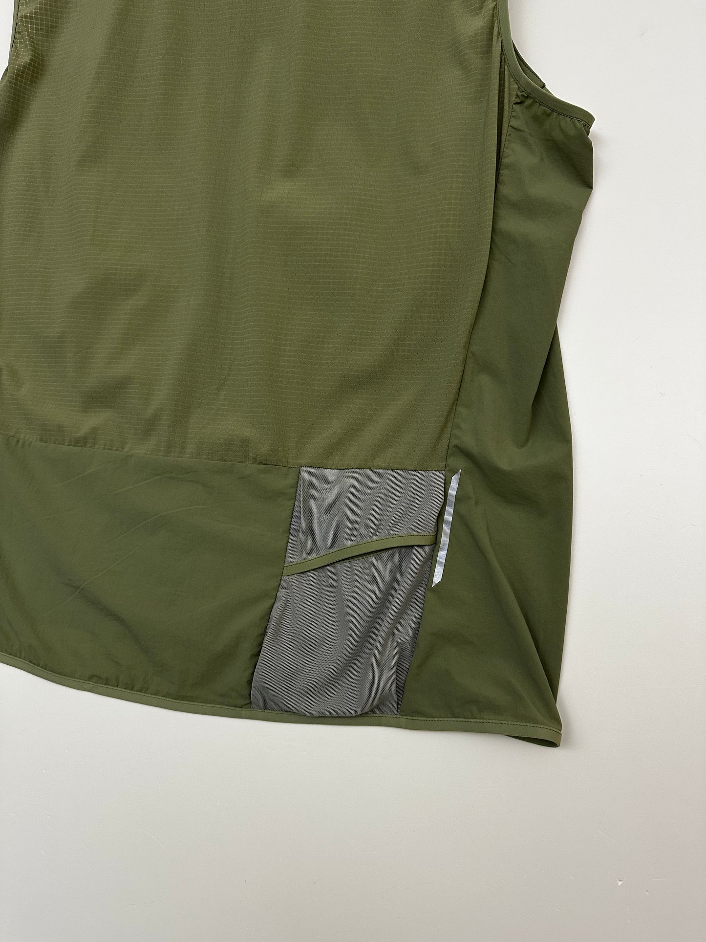 Arc'teryx Norvan Insulated Vest Forage Green Men's L Large