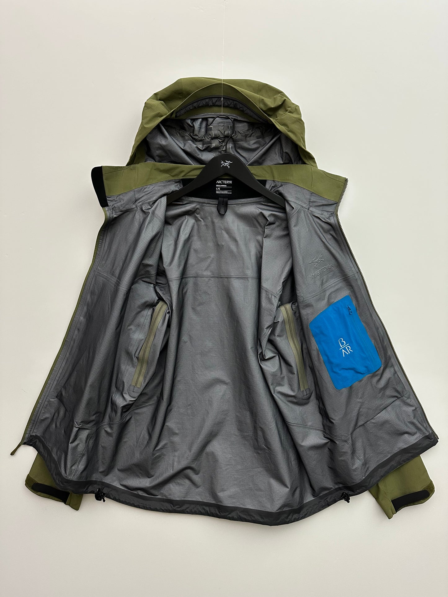 Arc’teryx Beta AR Jacket Green Men’s L Large Gore-Tex Pro