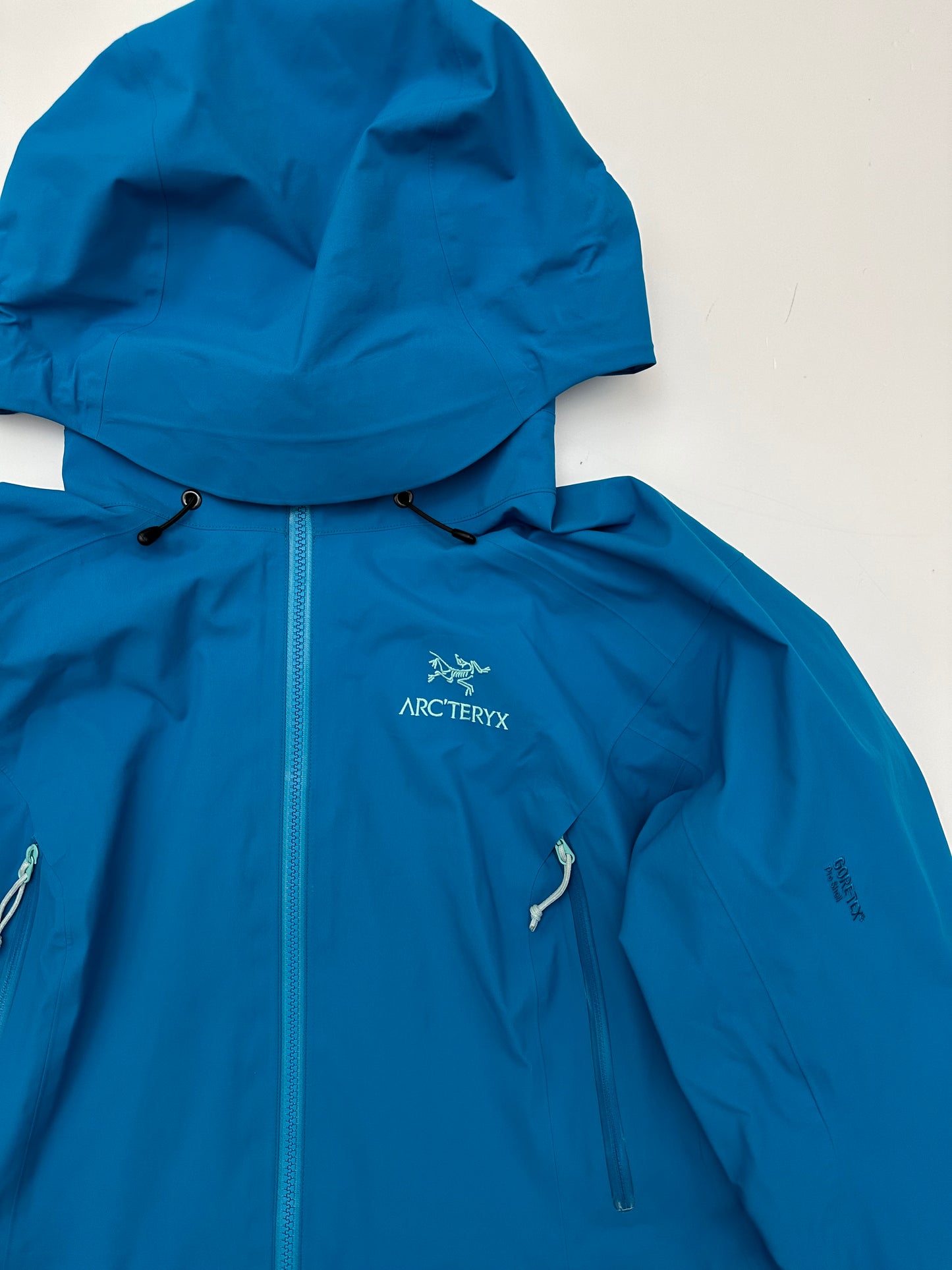 Arc'teryx Beta AR Jacket Bondi Blue Women's L Large Gore-Tex Pro