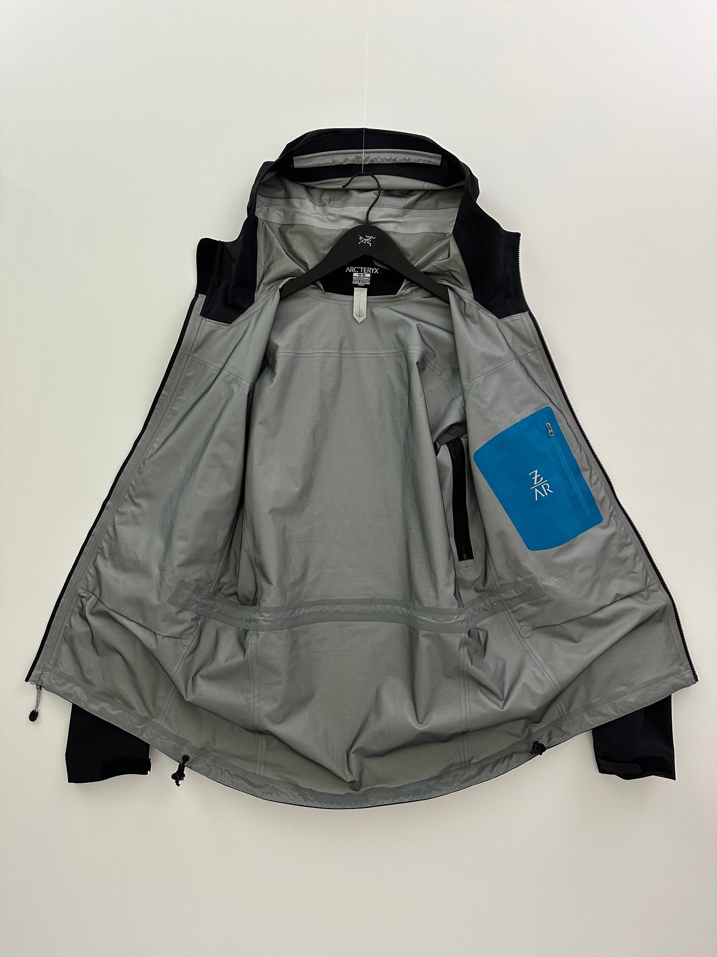 Arc’teryx Zeta AR Jacket Black Men’s M Medium Gore-Tex