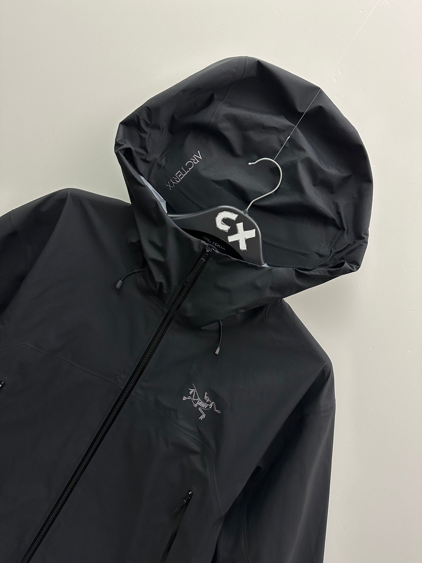 Arc’teryx Beta Lightweight Jacket Black Men’s L Large Gore-Tex RECCO